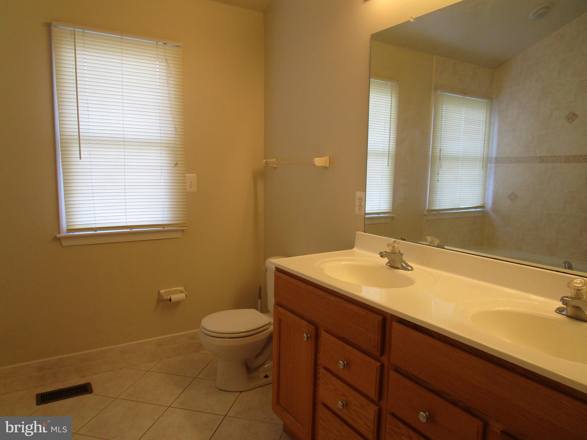 AUTUMN RIDGE - Residential Lease