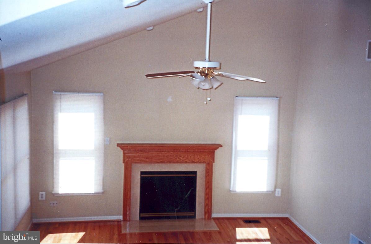 AUTUMN RIDGE - Residential Lease