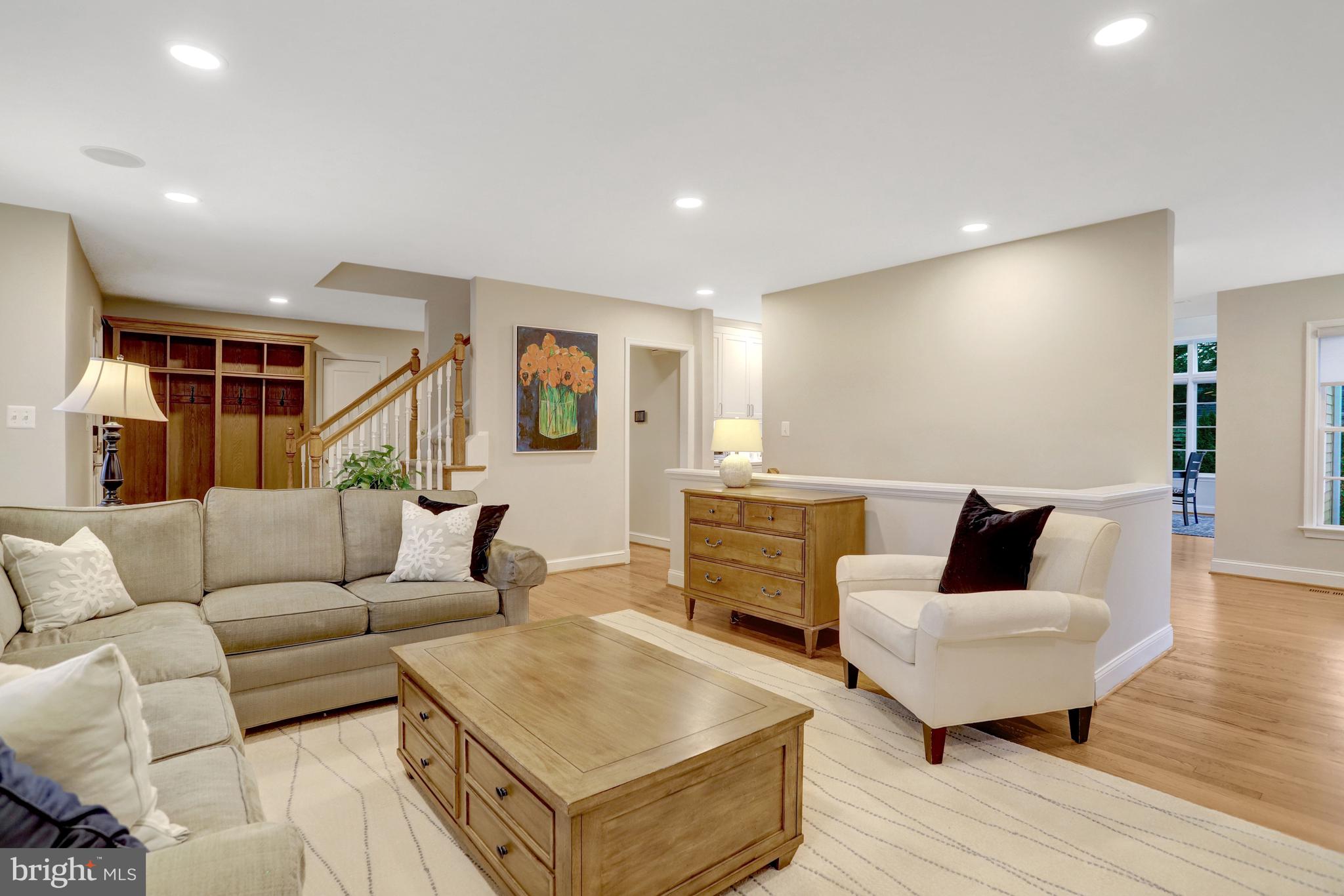 TARA - LEEWAY HEIGHTS - Residential