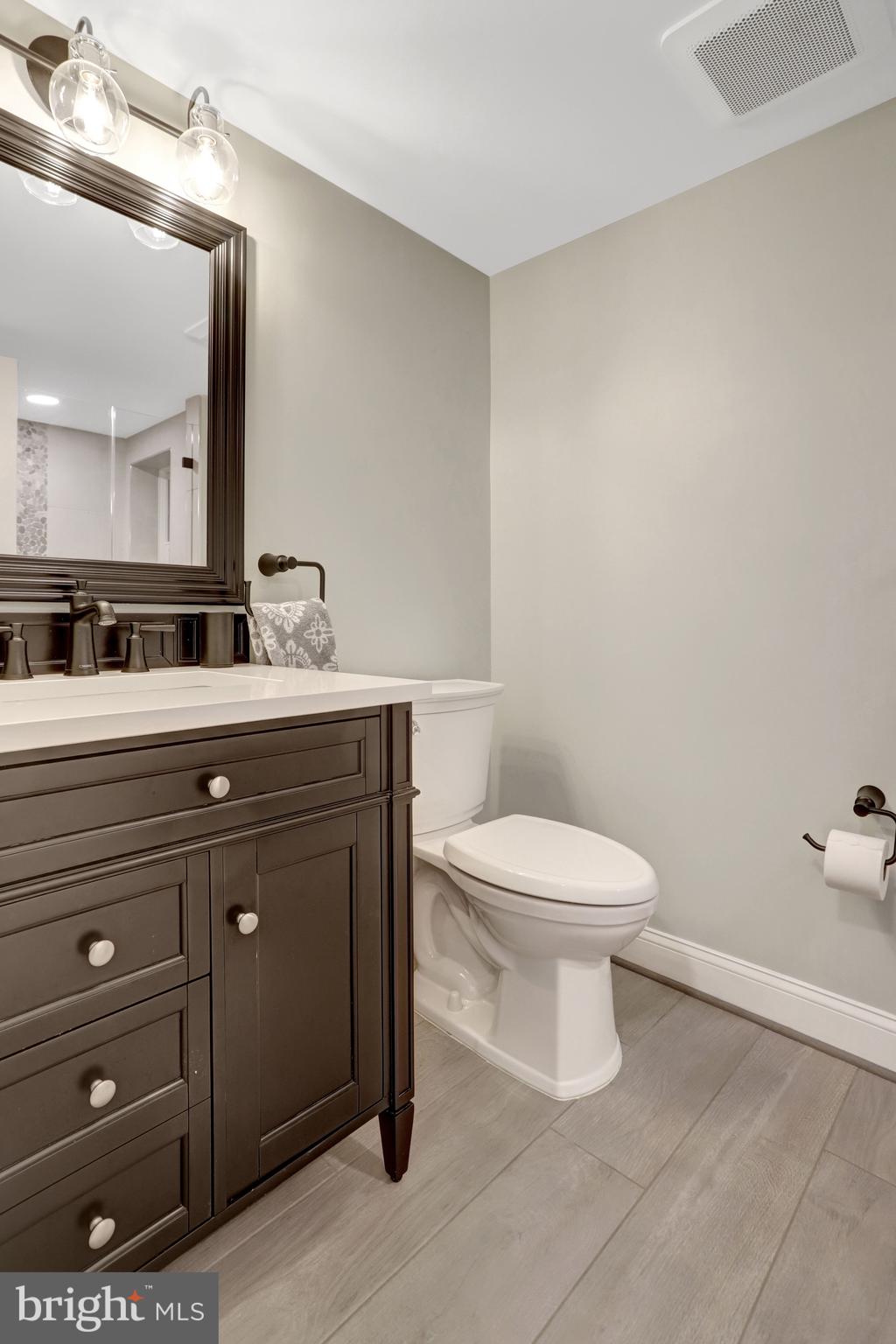 TARA - LEEWAY HEIGHTS - Residential