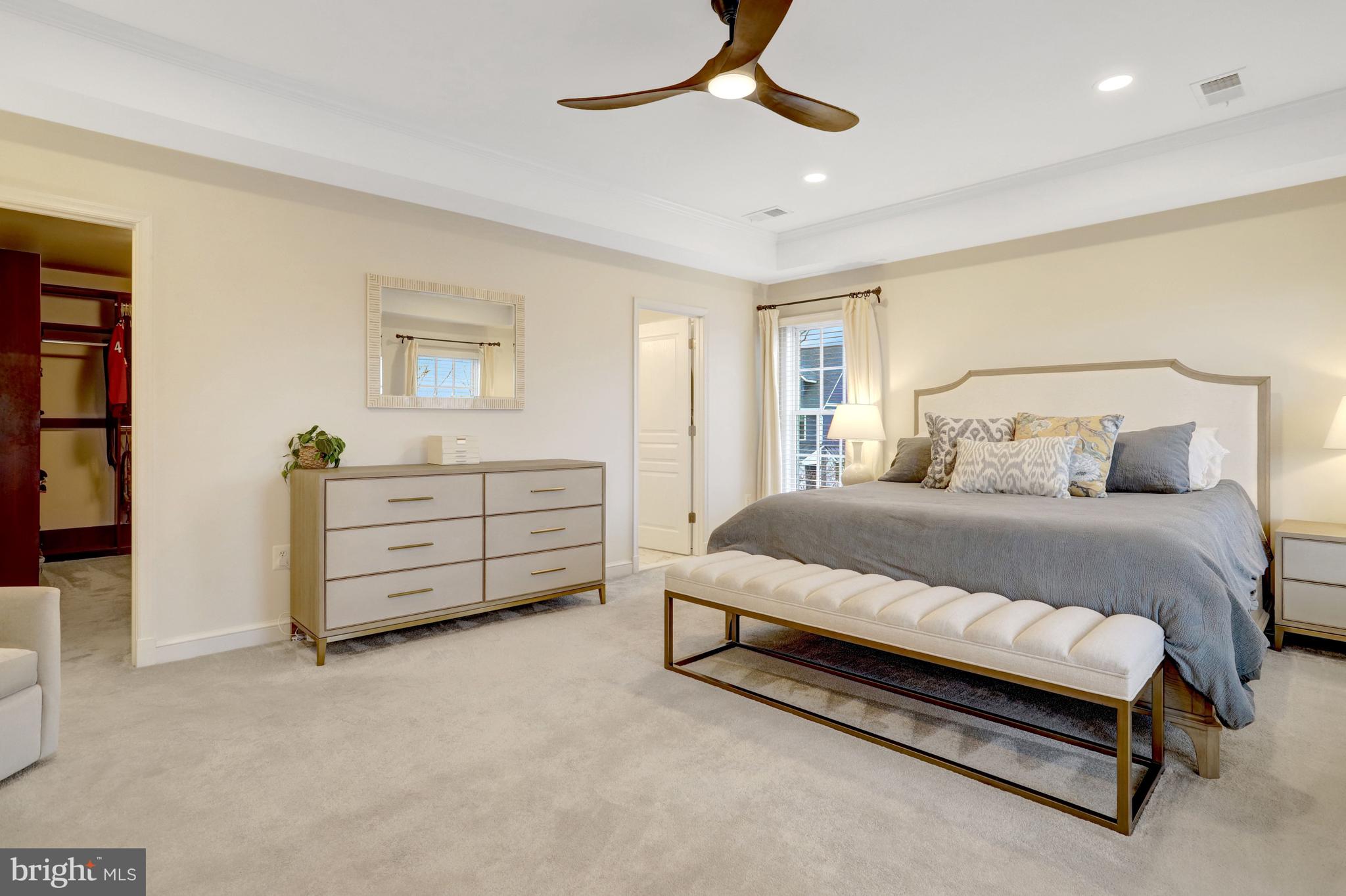 TARA - LEEWAY HEIGHTS - Residential