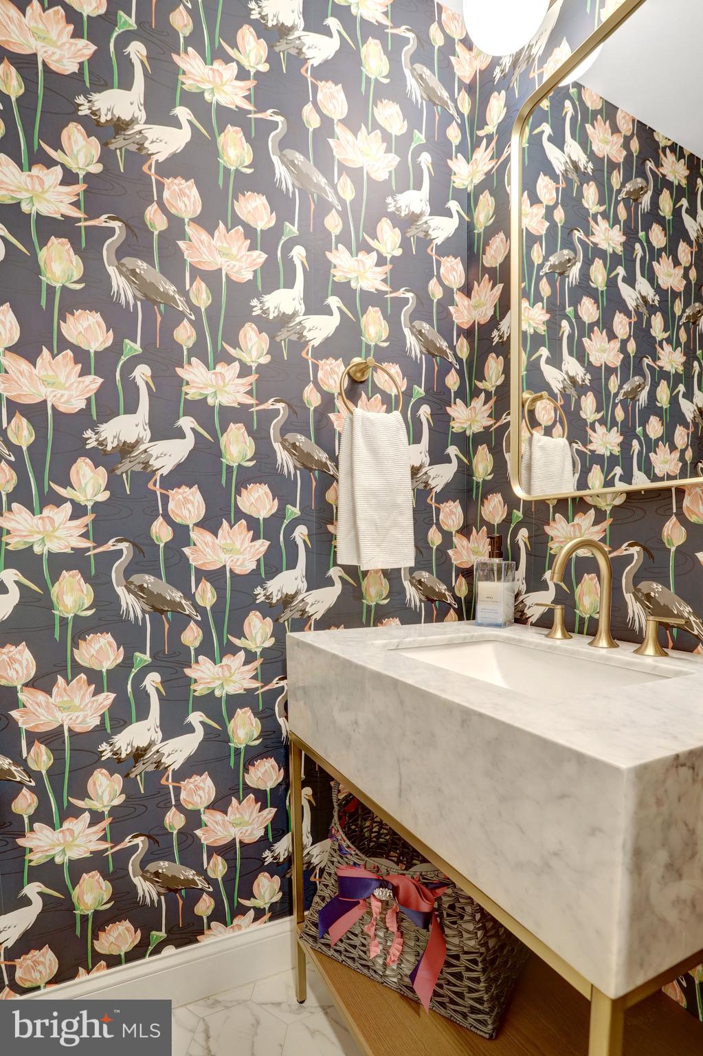 TARA - LEEWAY HEIGHTS - Residential