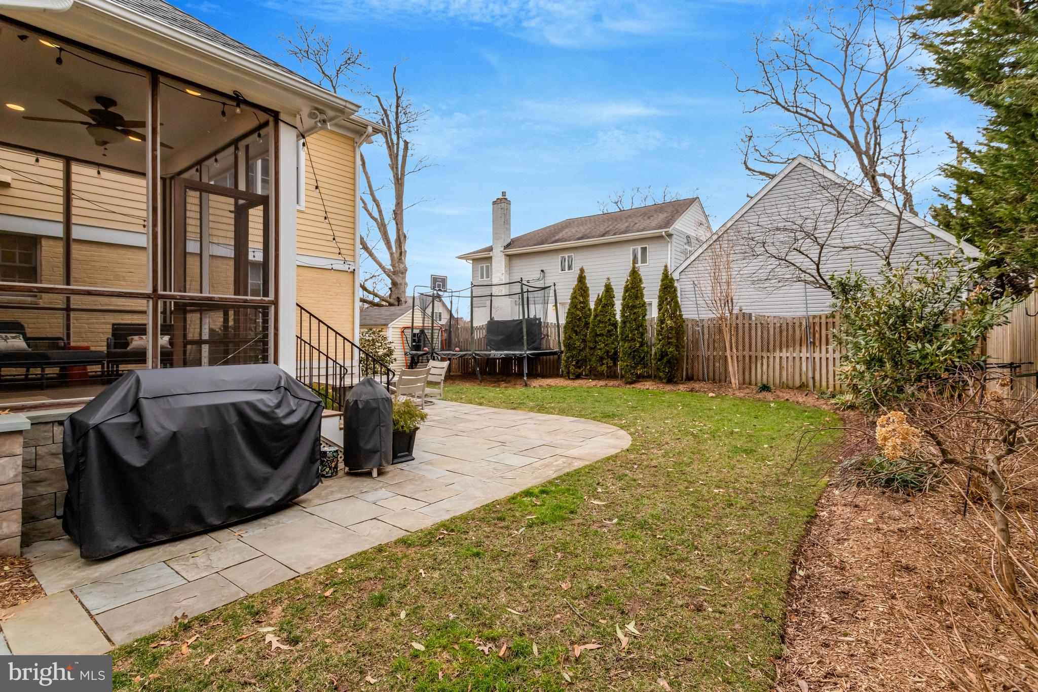 TARA - LEEWAY HEIGHTS - Residential