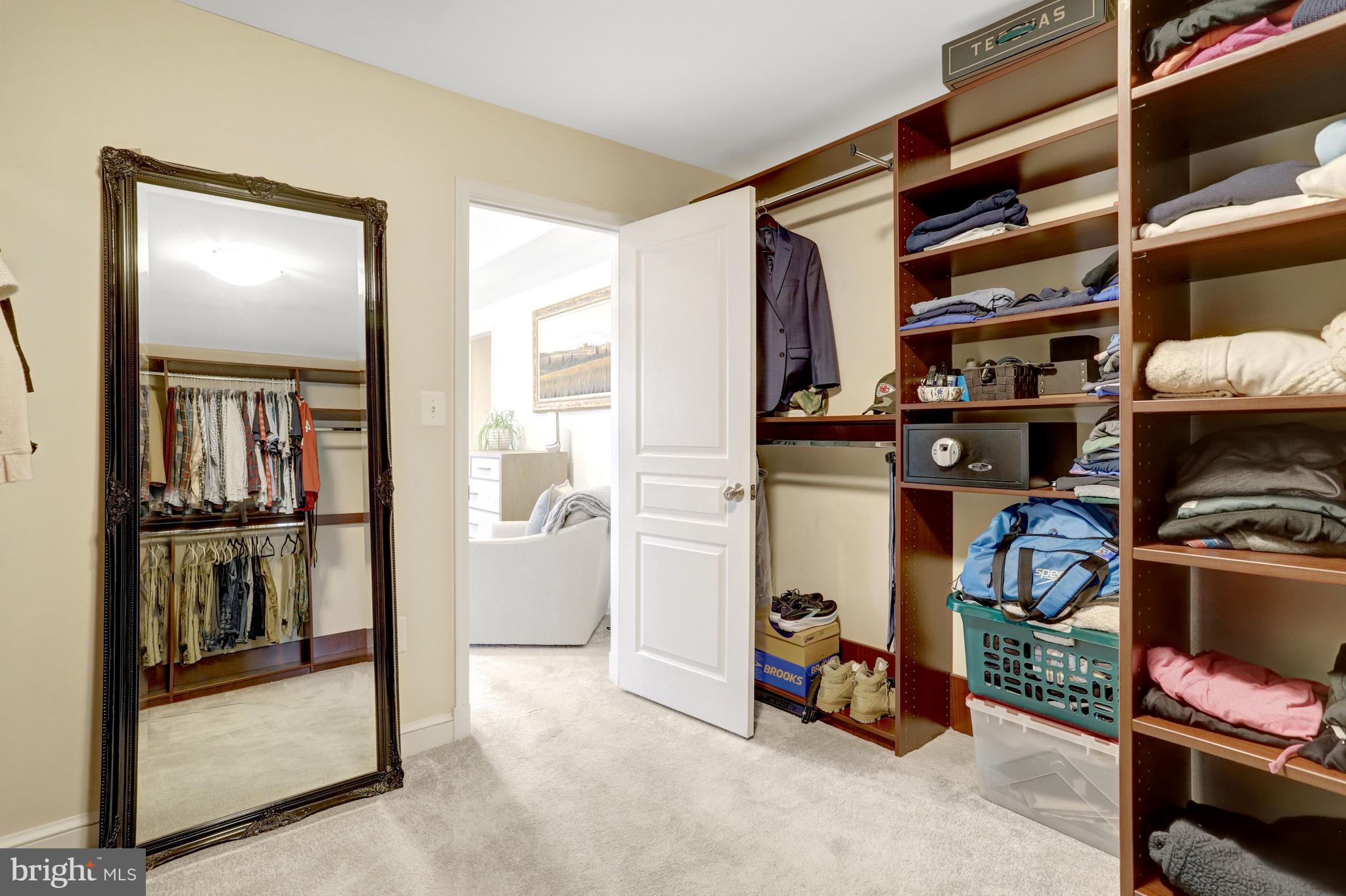 TARA - LEEWAY HEIGHTS - Residential