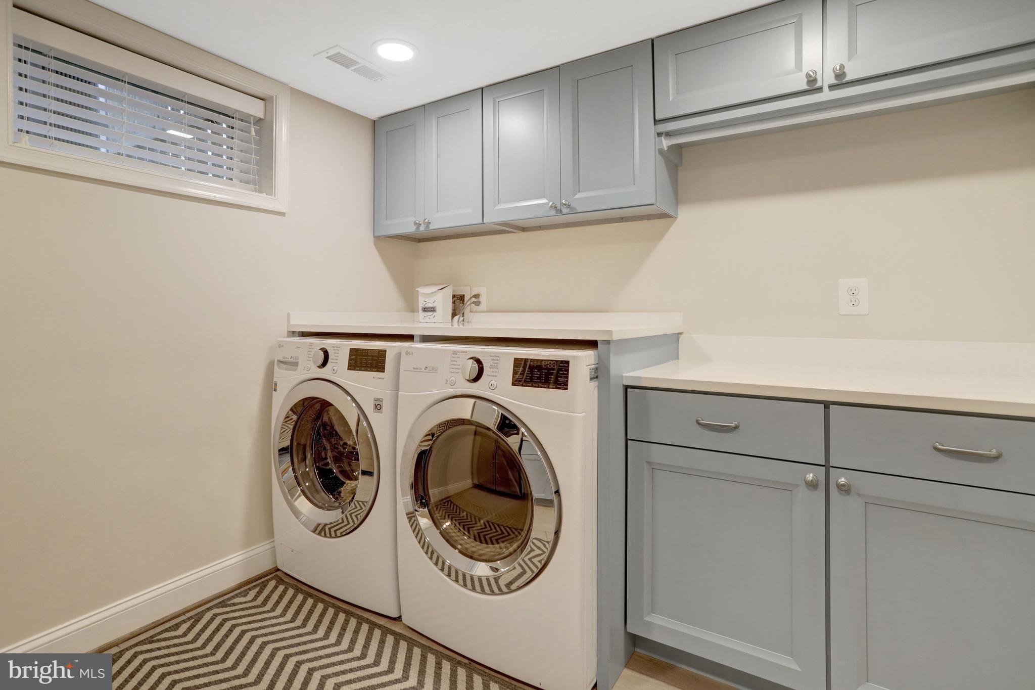 TARA - LEEWAY HEIGHTS - Residential