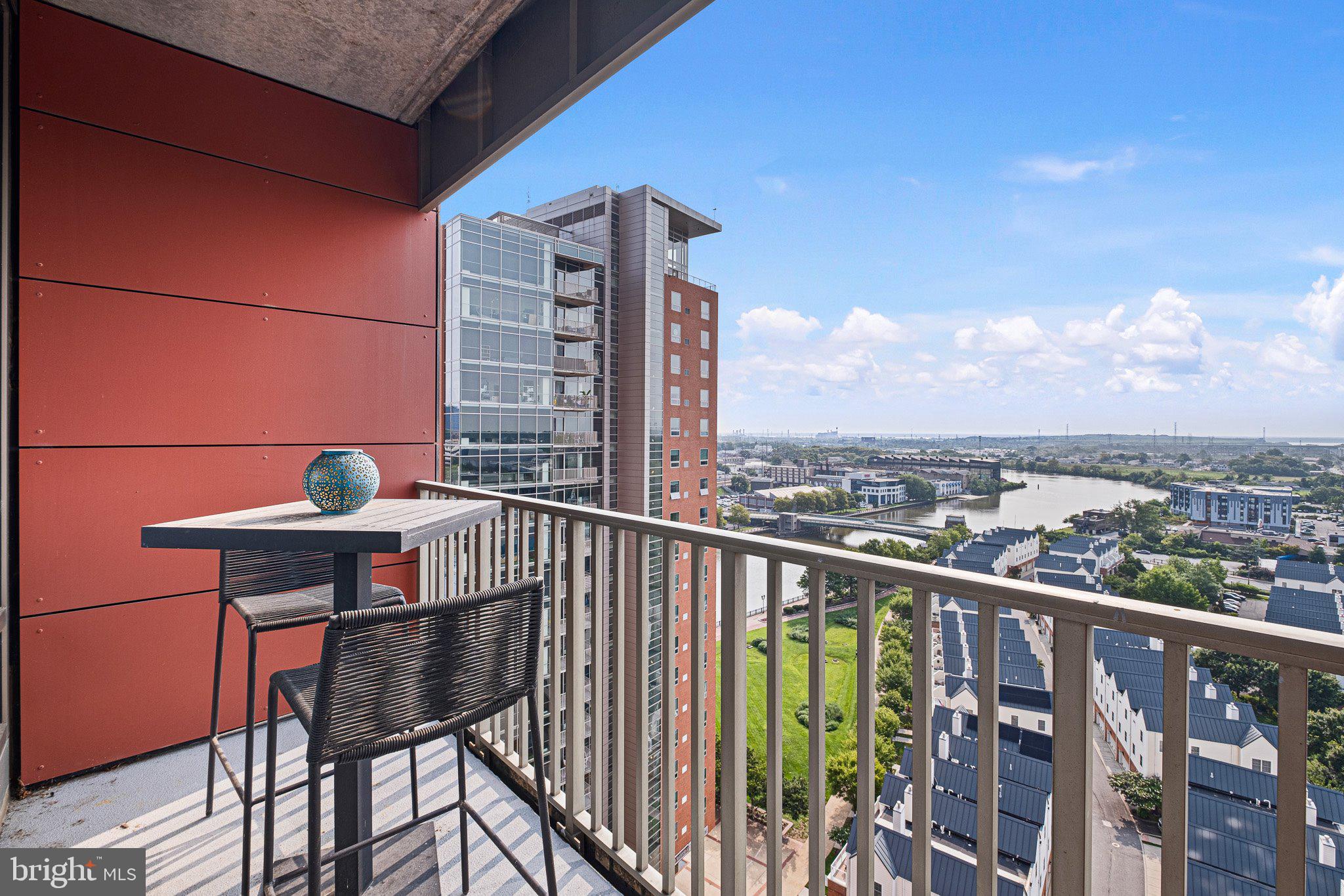 RIVER TOWER CHRIST L - Residential