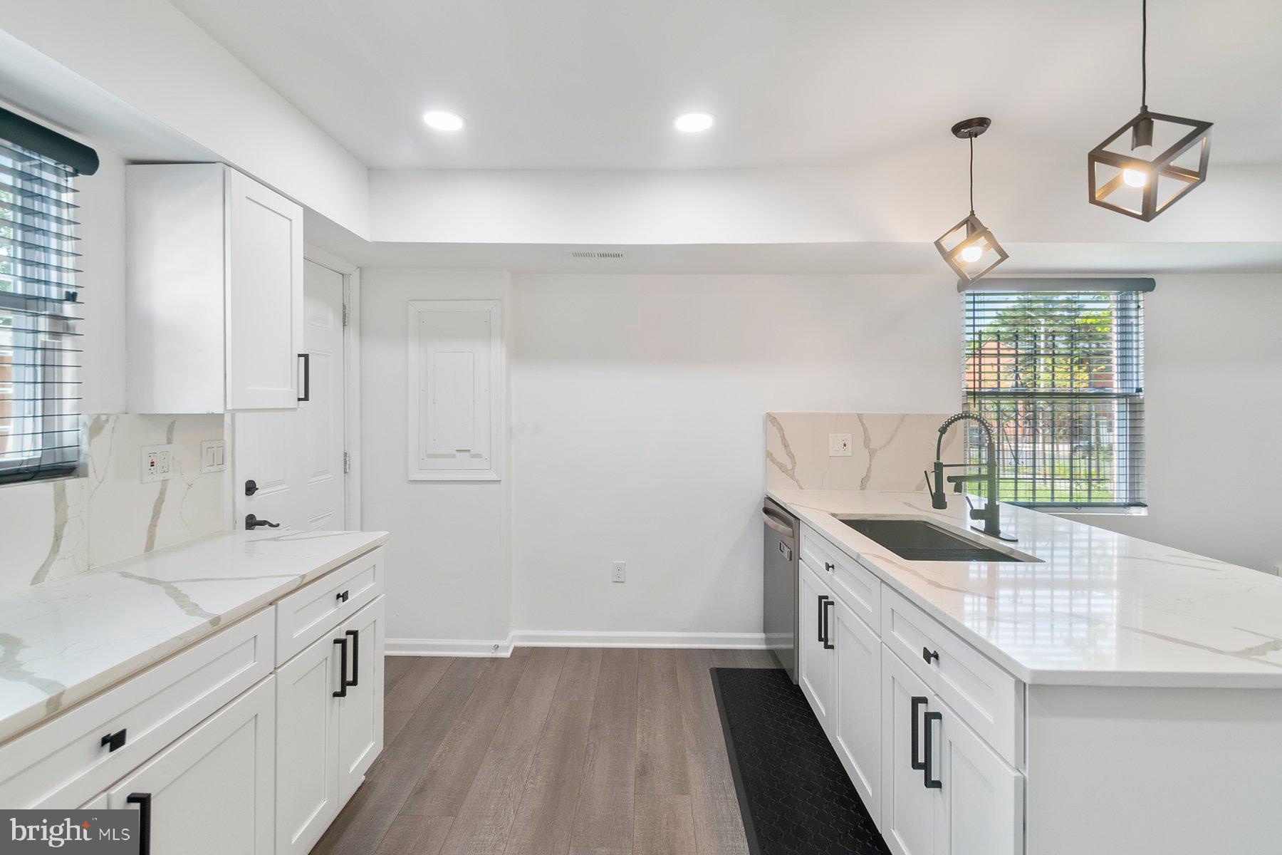 OLIVER - Residential