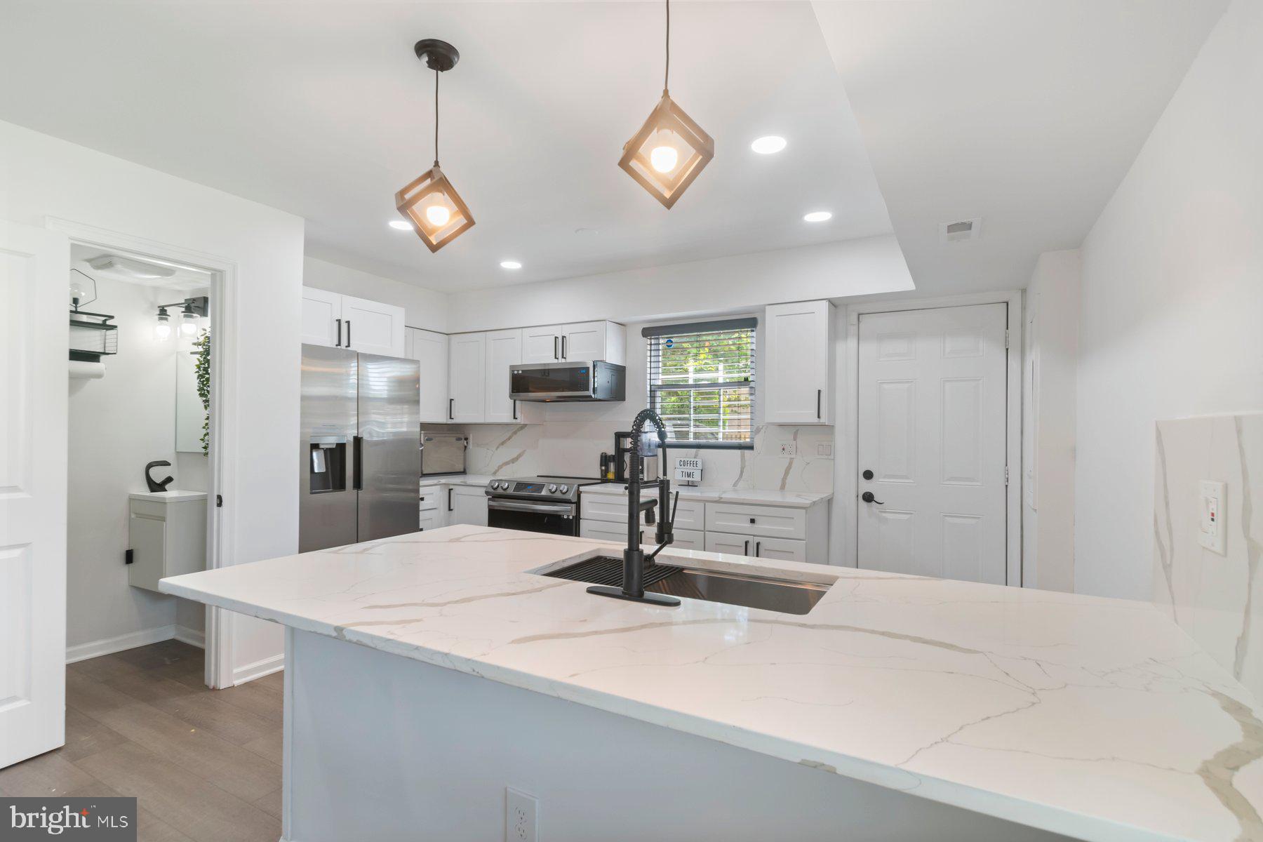 OLIVER - Residential