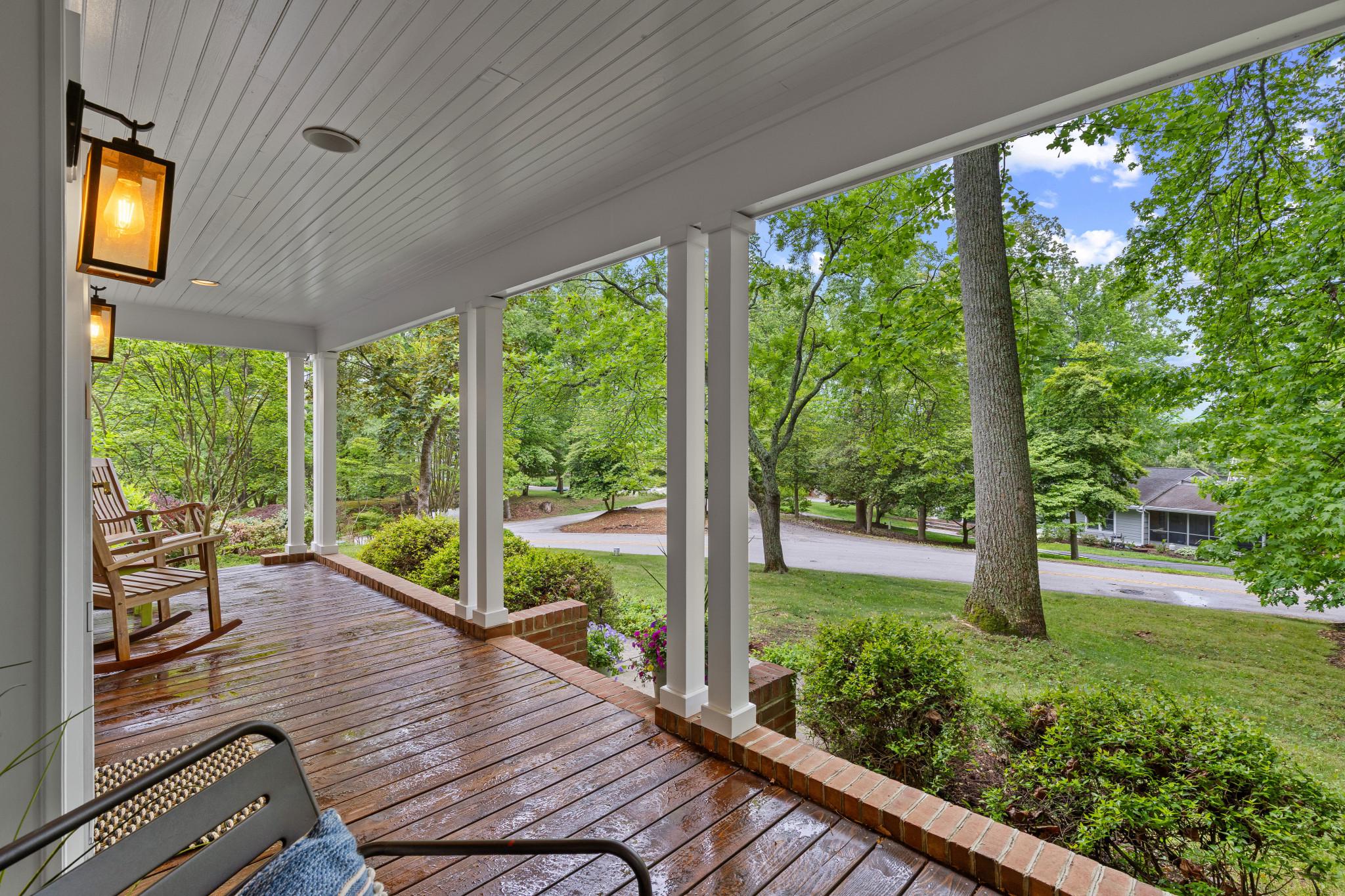 ANNAPOLIS ROADS - Residential