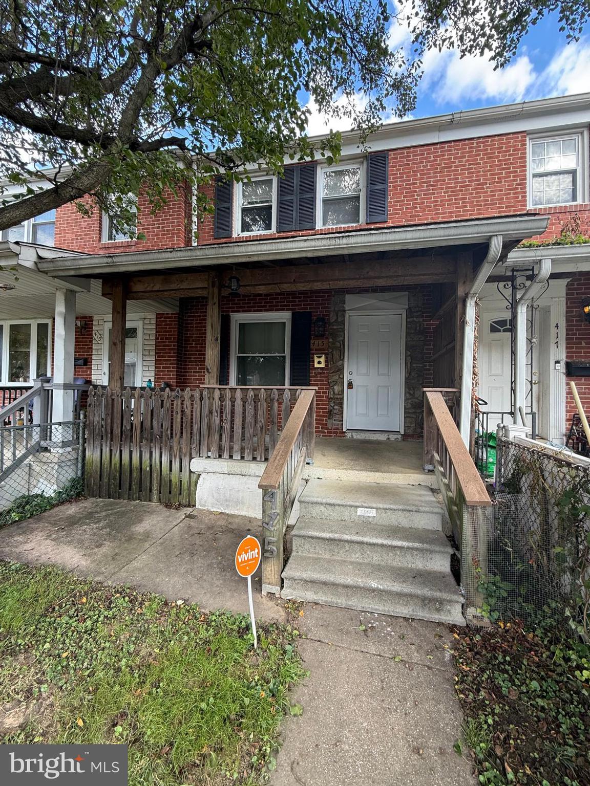 HAWTHORNE - Residential Lease