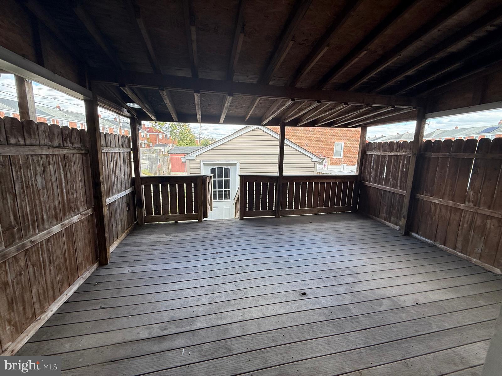 HAWTHORNE - Residential Lease