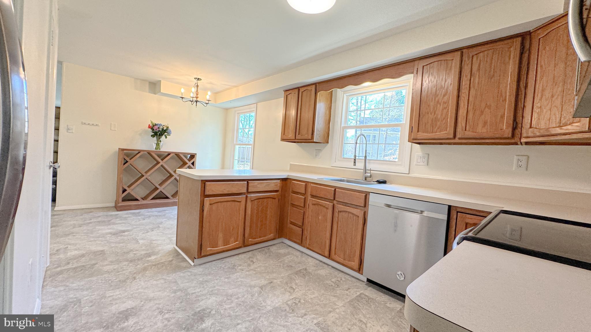 BREEZEWOOD - Residential