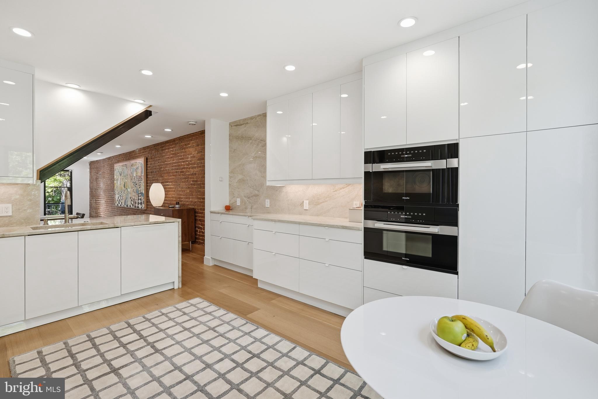 DUPONT CIRCLE - Residential