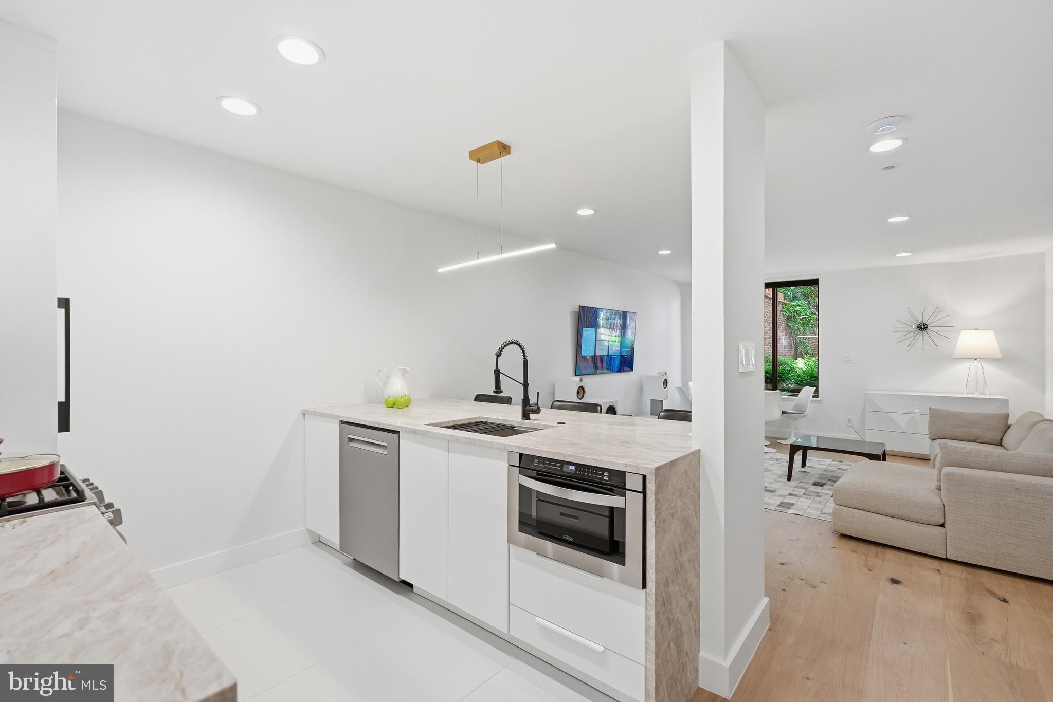 DUPONT CIRCLE - Residential