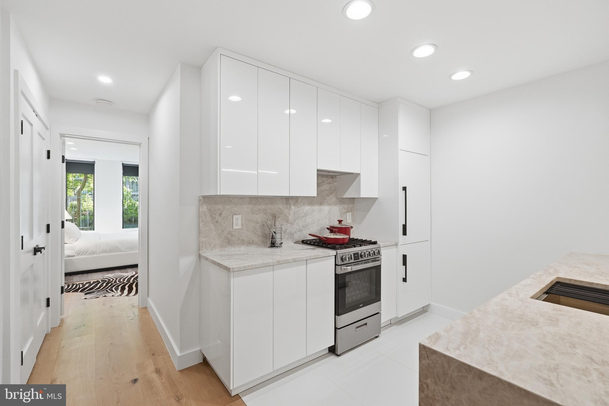 DUPONT CIRCLE - Residential
