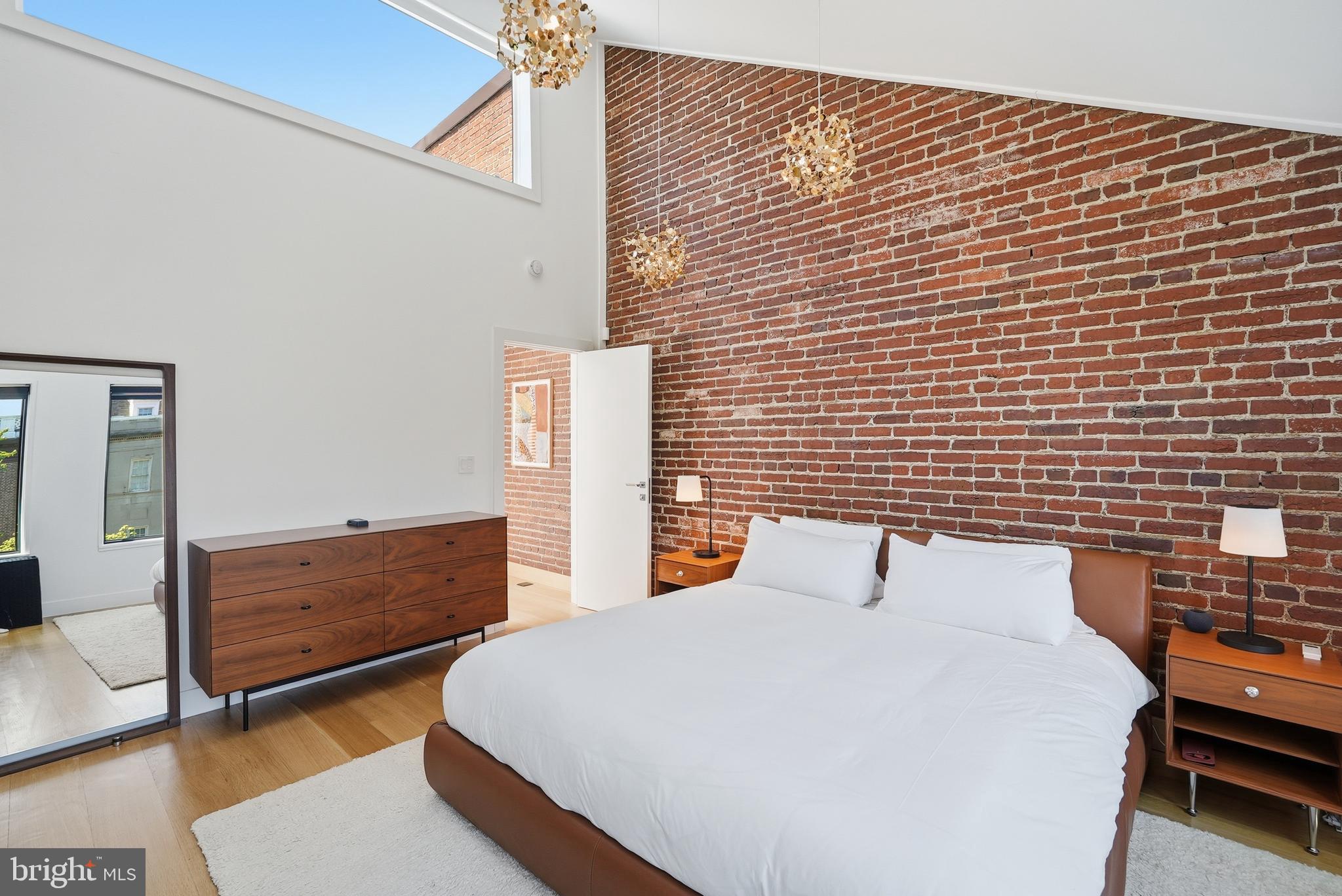 DUPONT CIRCLE - Residential