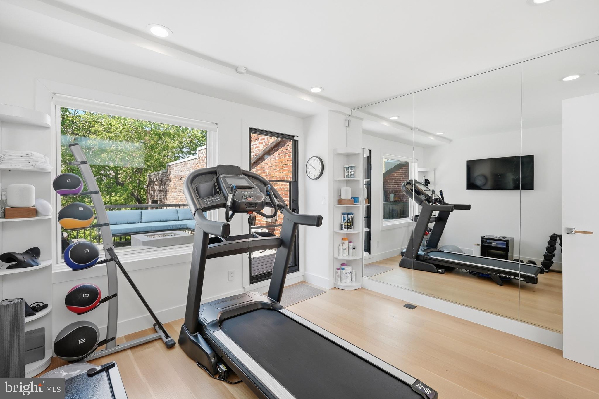 DUPONT CIRCLE - Residential