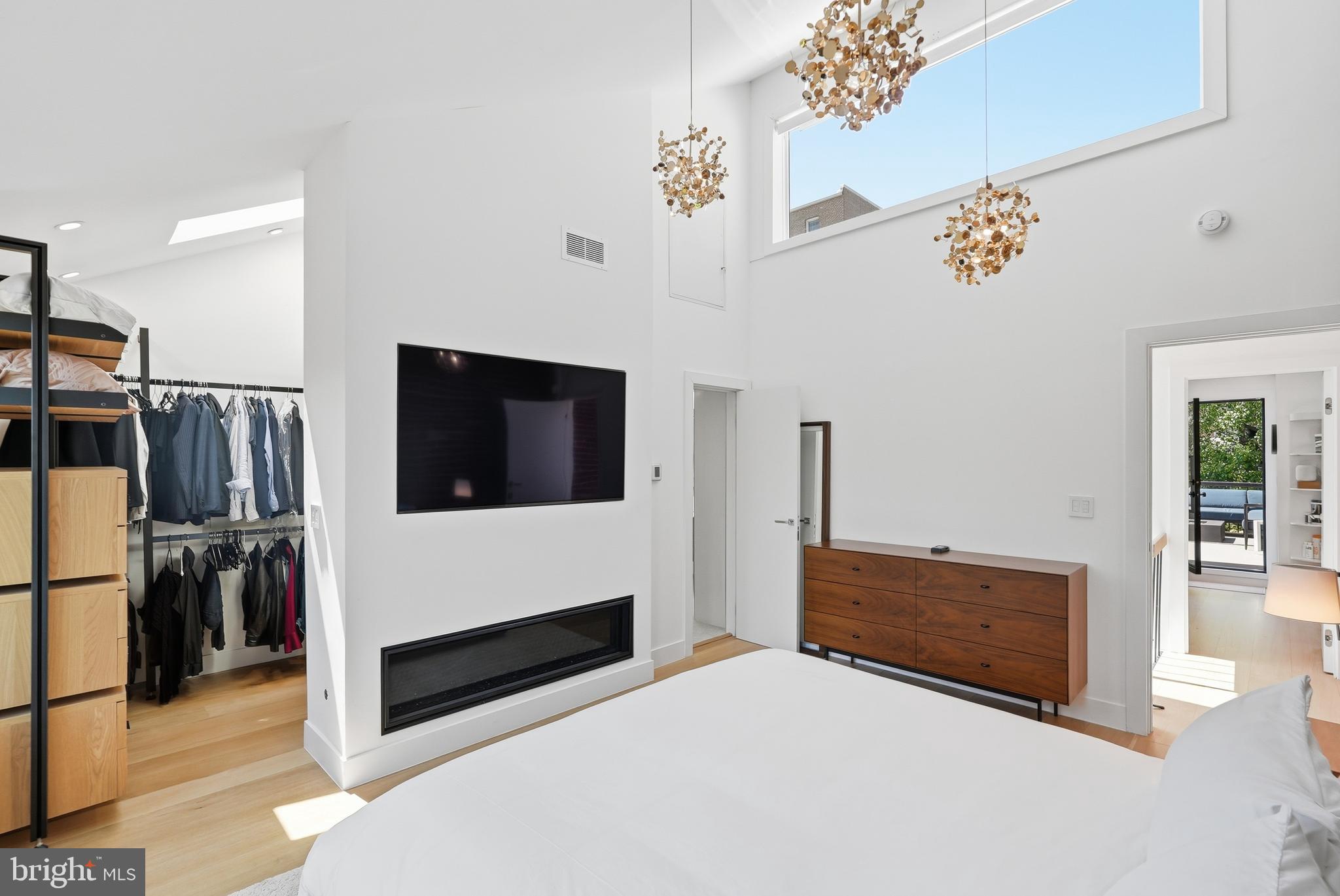 DUPONT CIRCLE - Residential