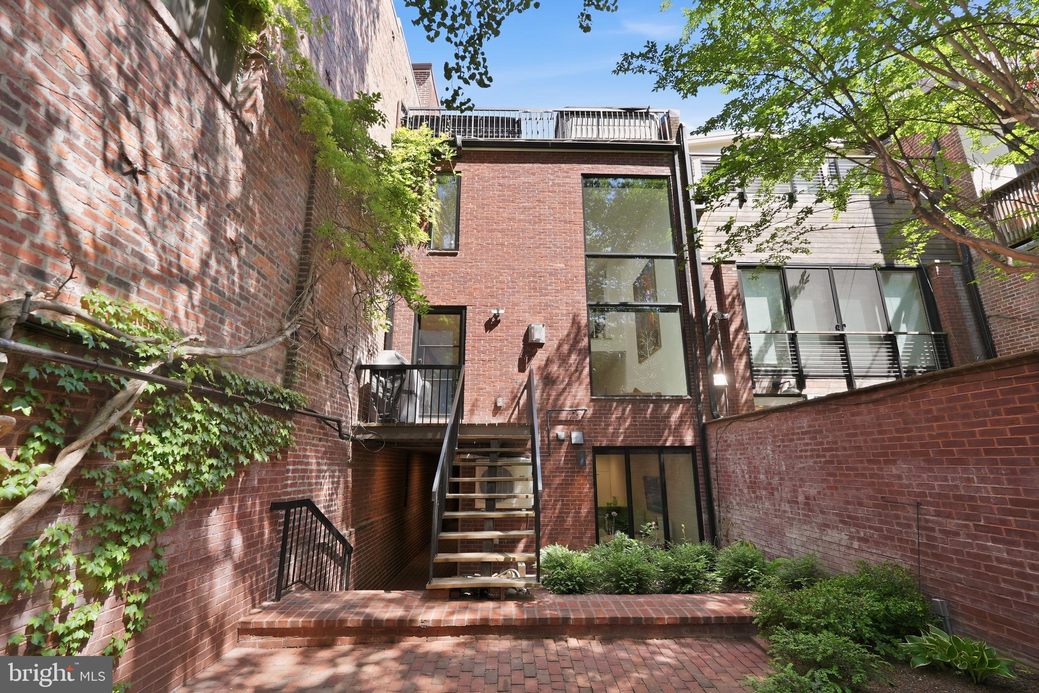 DUPONT CIRCLE - Residential