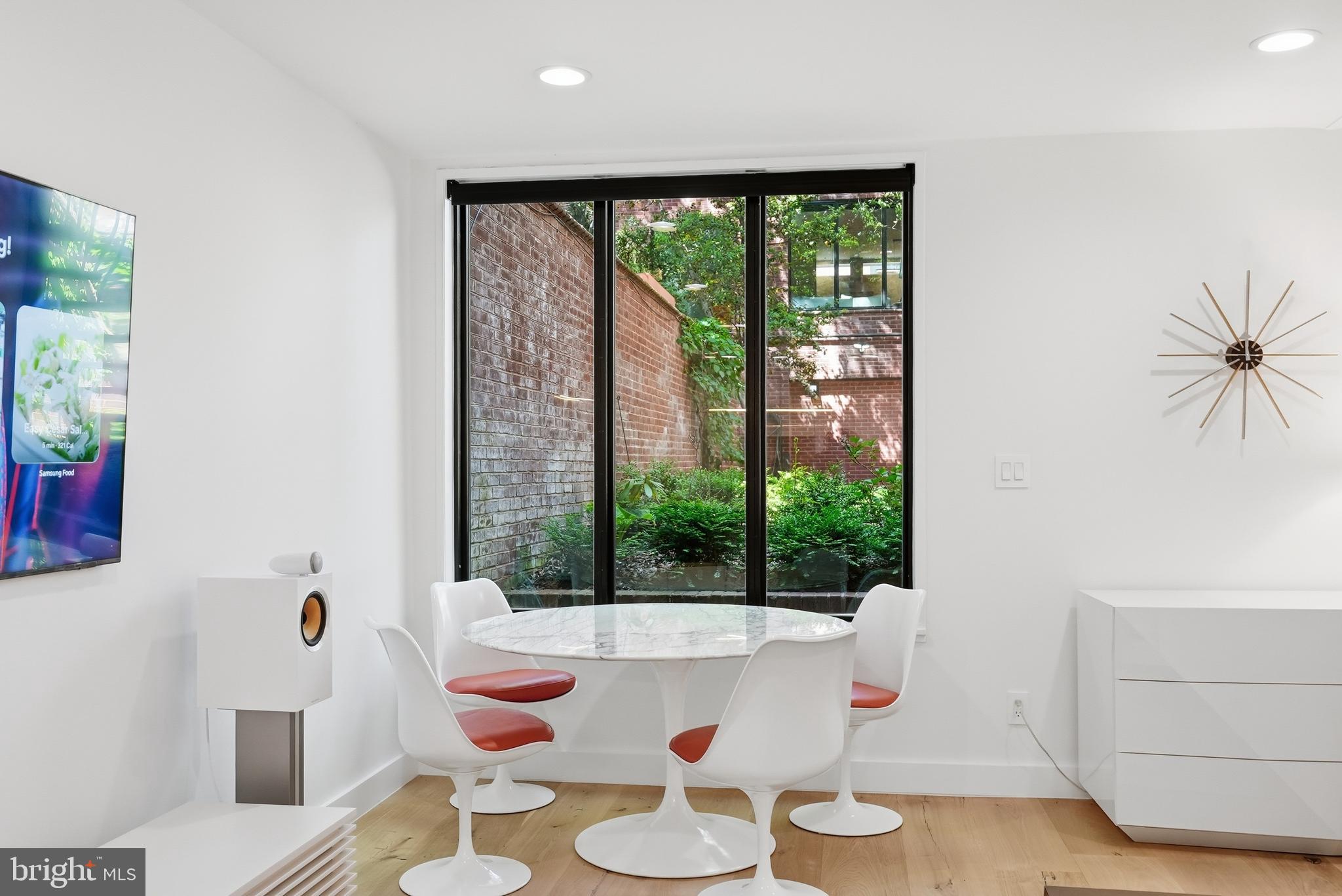 DUPONT CIRCLE - Residential