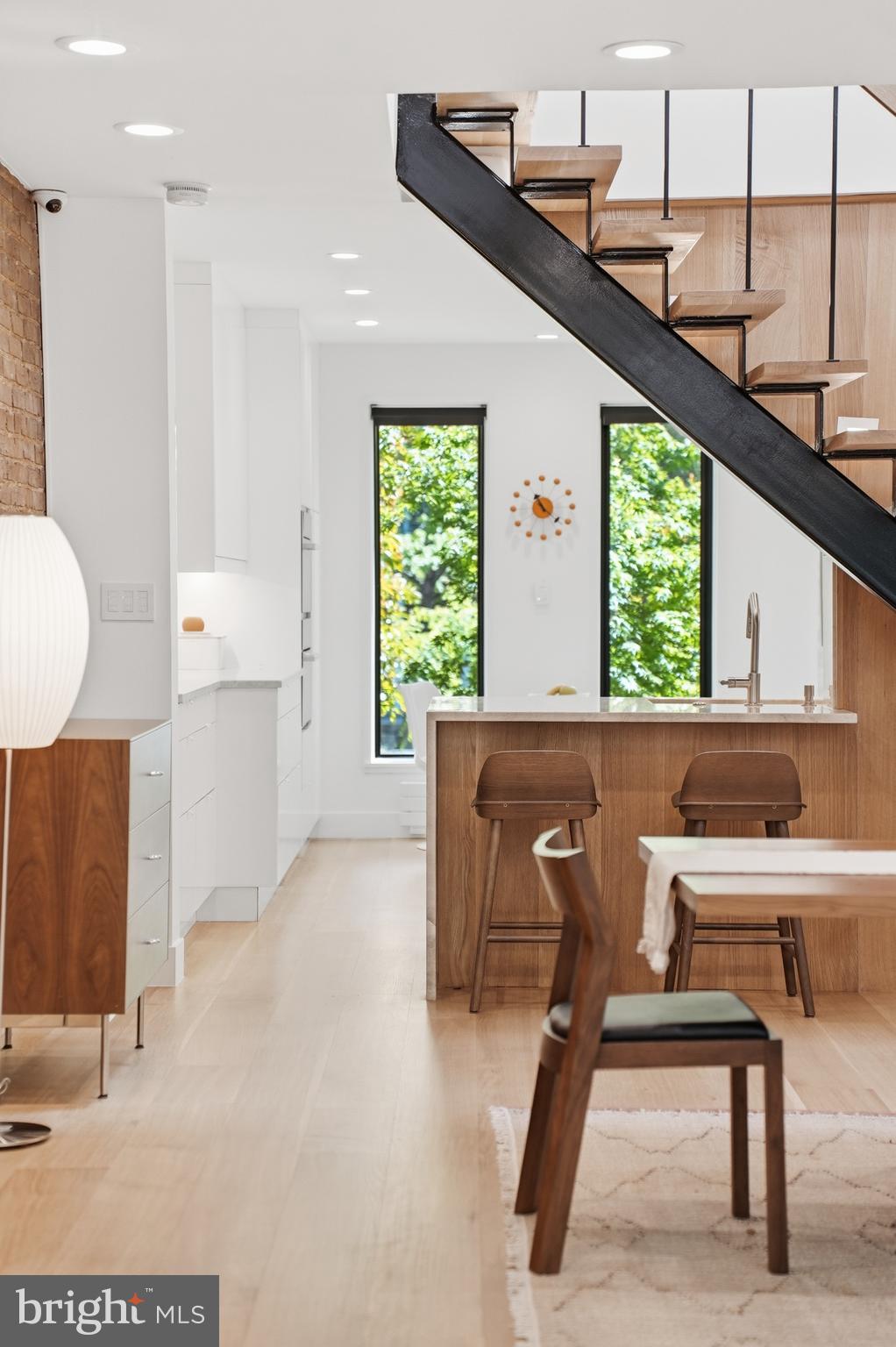 DUPONT CIRCLE - Residential