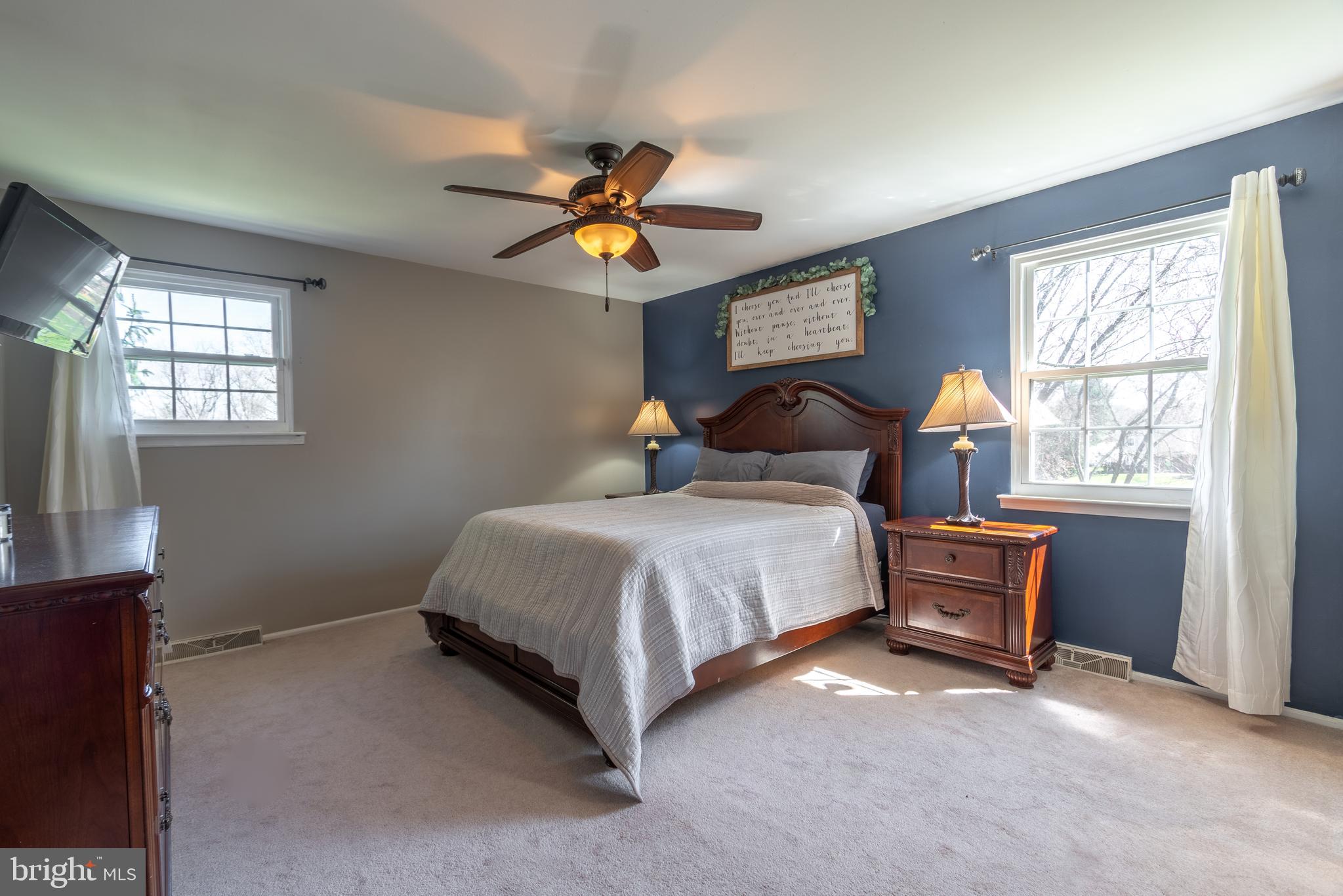 JEFFERSONVILLE - Residential