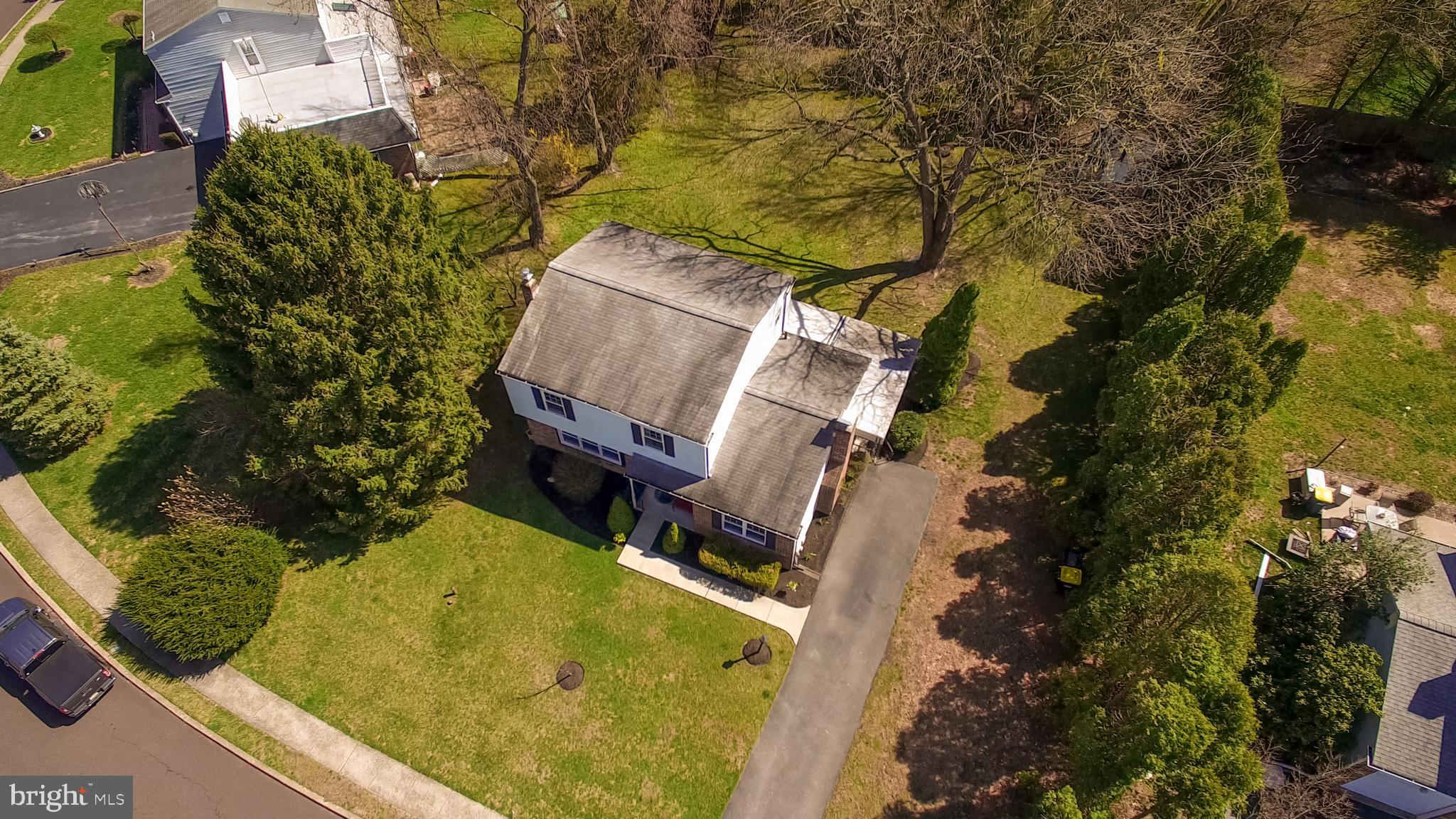 JEFFERSONVILLE - Residential