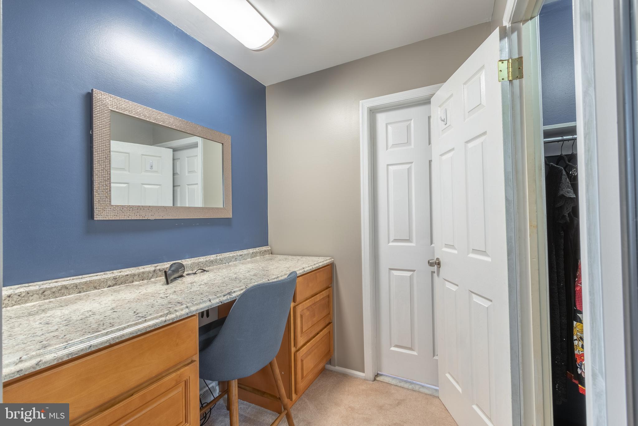 JEFFERSONVILLE - Residential