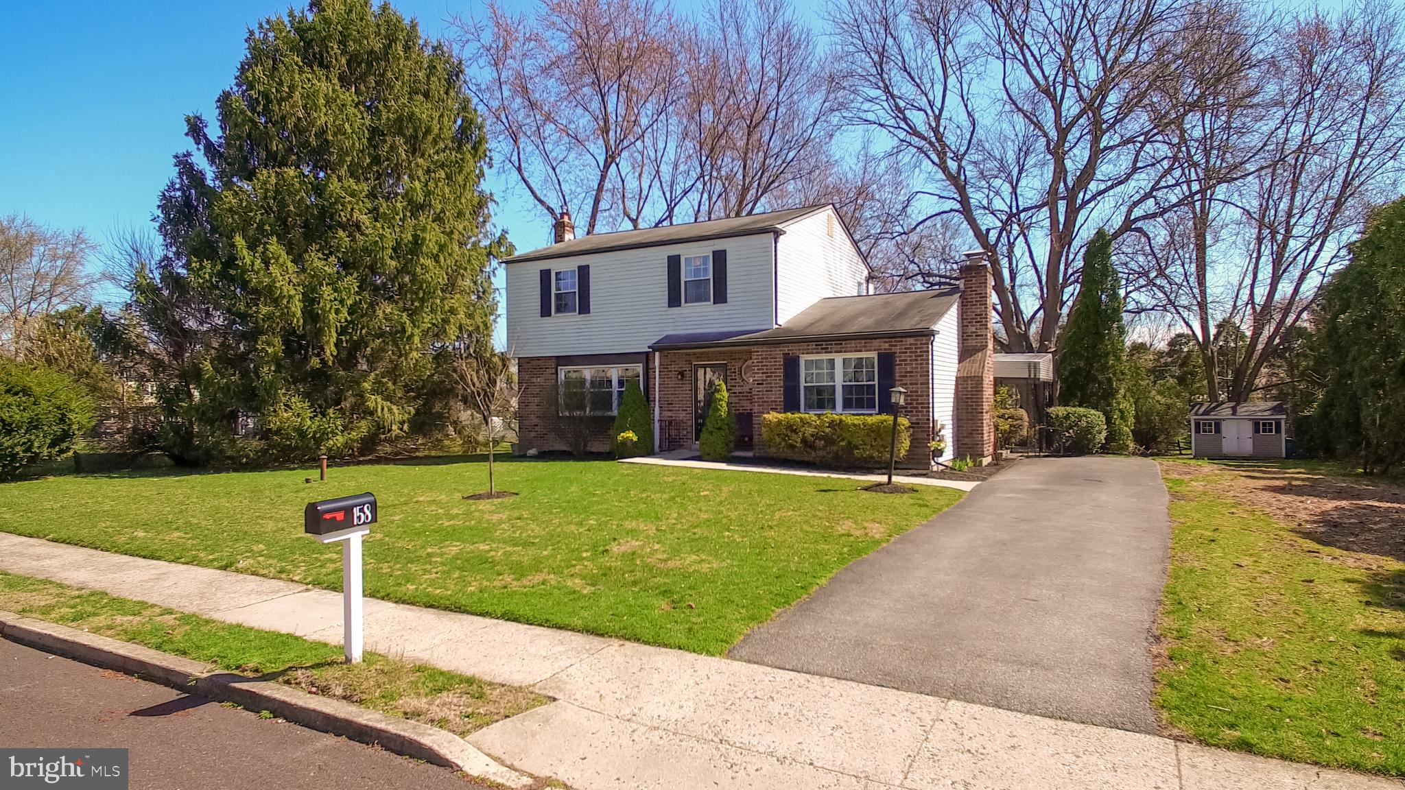 JEFFERSONVILLE - Residential