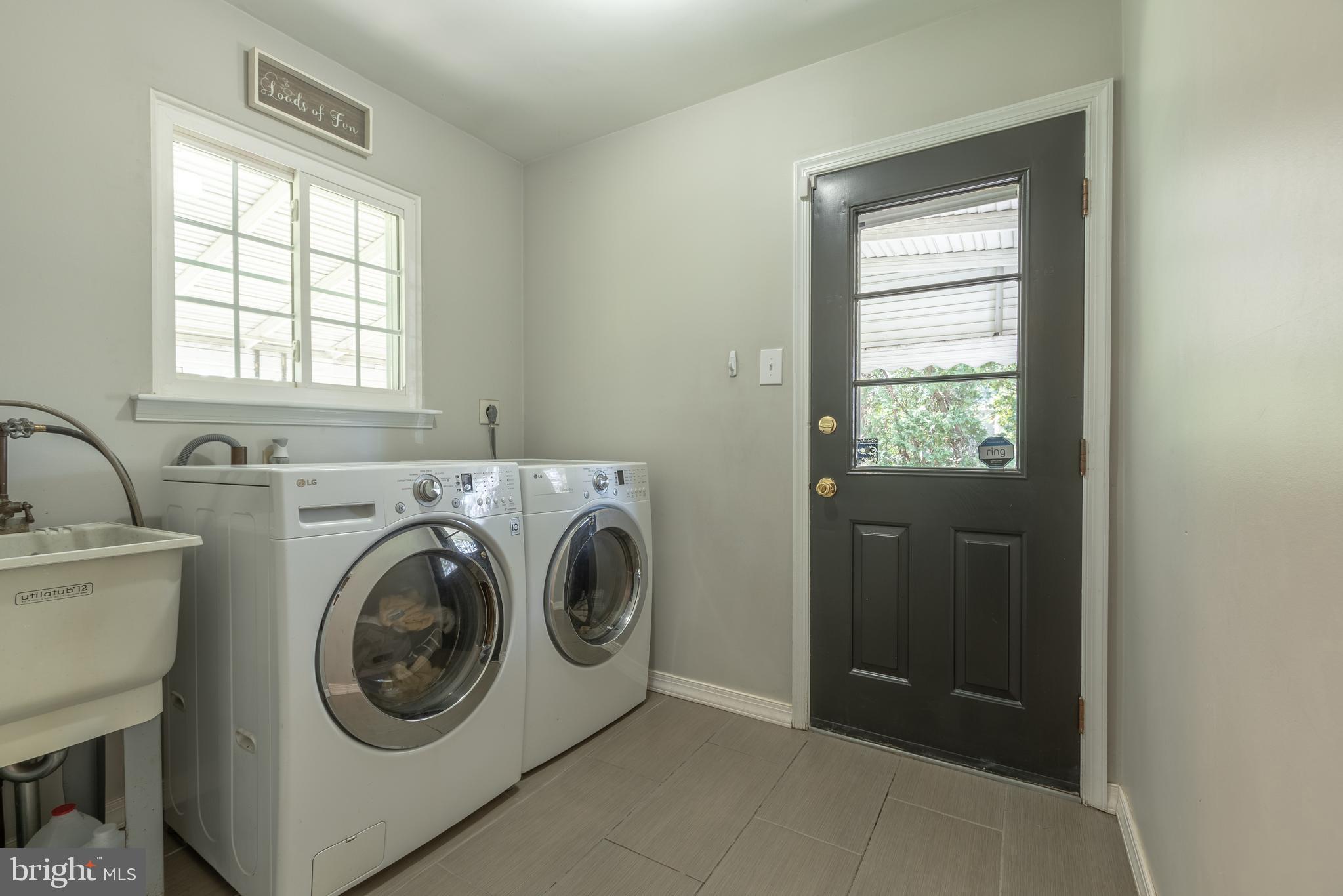 JEFFERSONVILLE - Residential