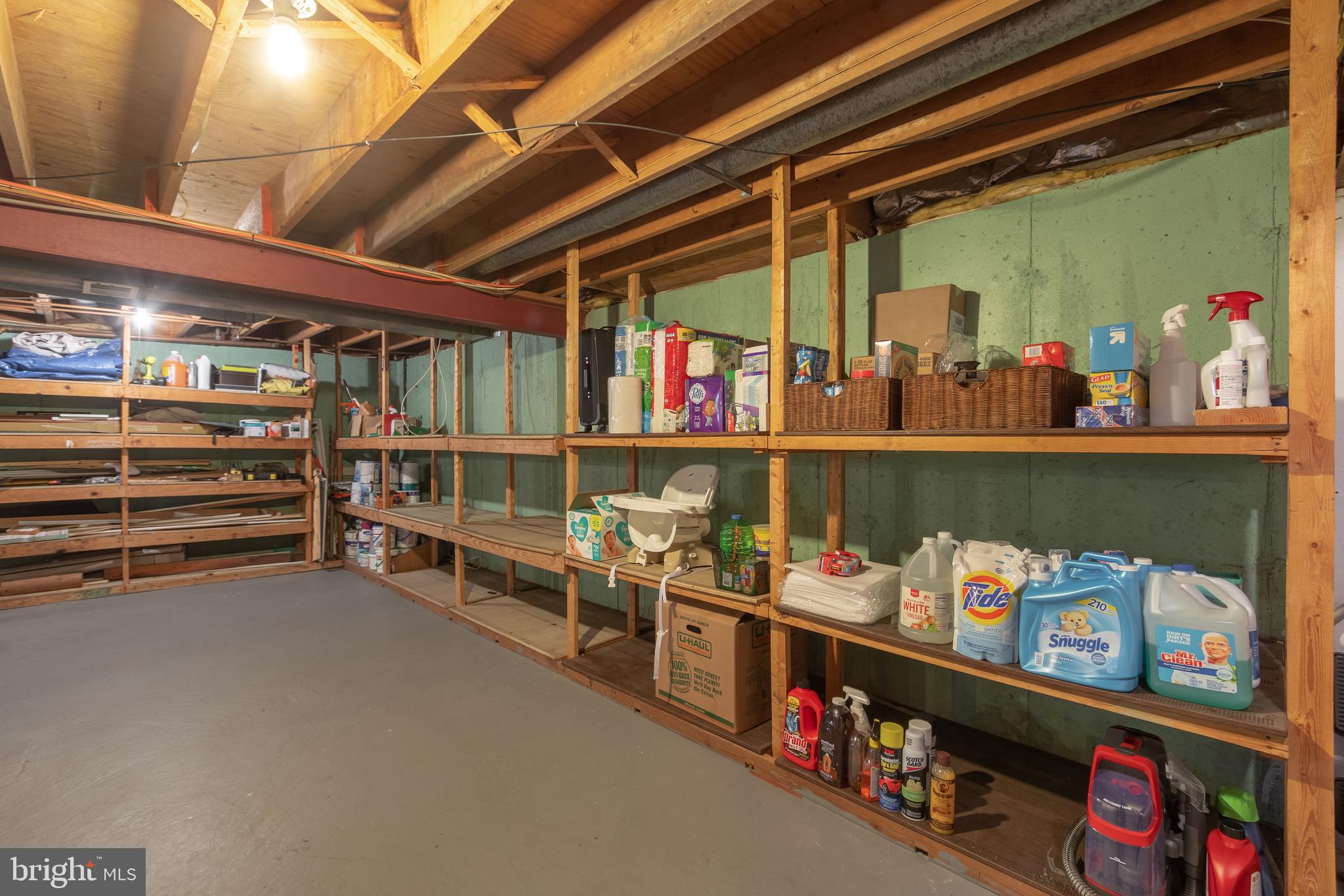 JEFFERSONVILLE - Residential