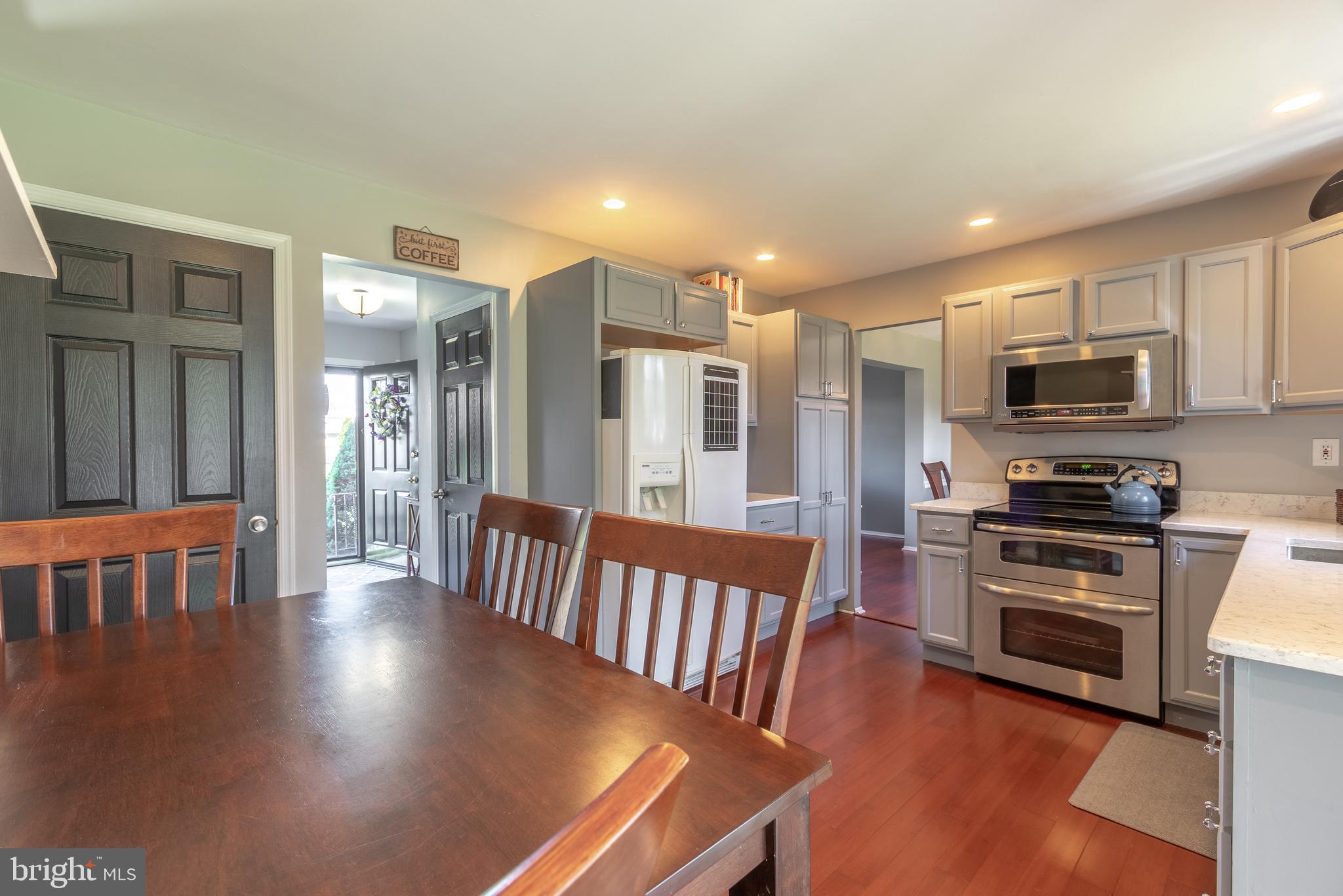 JEFFERSONVILLE - Residential