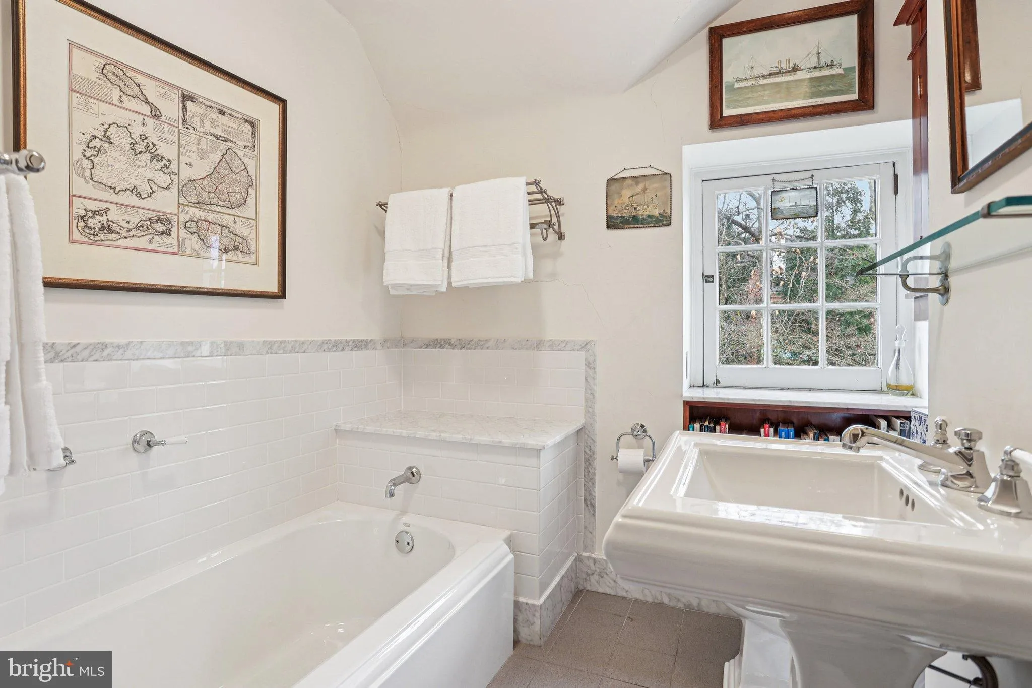 Philadelphia, Pennsylvania 19118, United States, 4 Bedrooms Bedrooms, ,4 BathroomsBathrooms,Residential,Active,248748