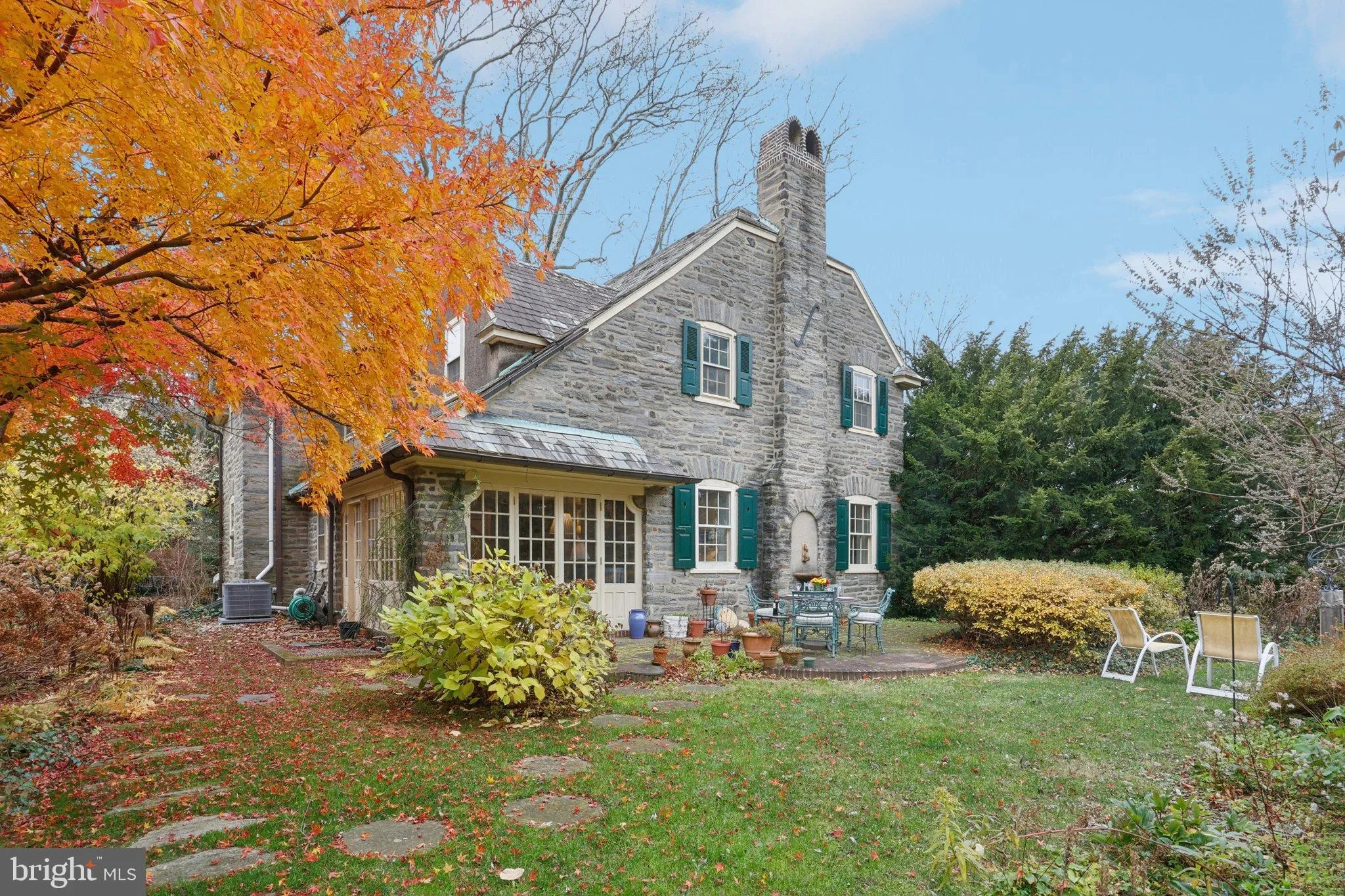 Philadelphia, Pennsylvania 19118, United States, 4 Bedrooms Bedrooms, ,4 BathroomsBathrooms,Residential,Active,248748