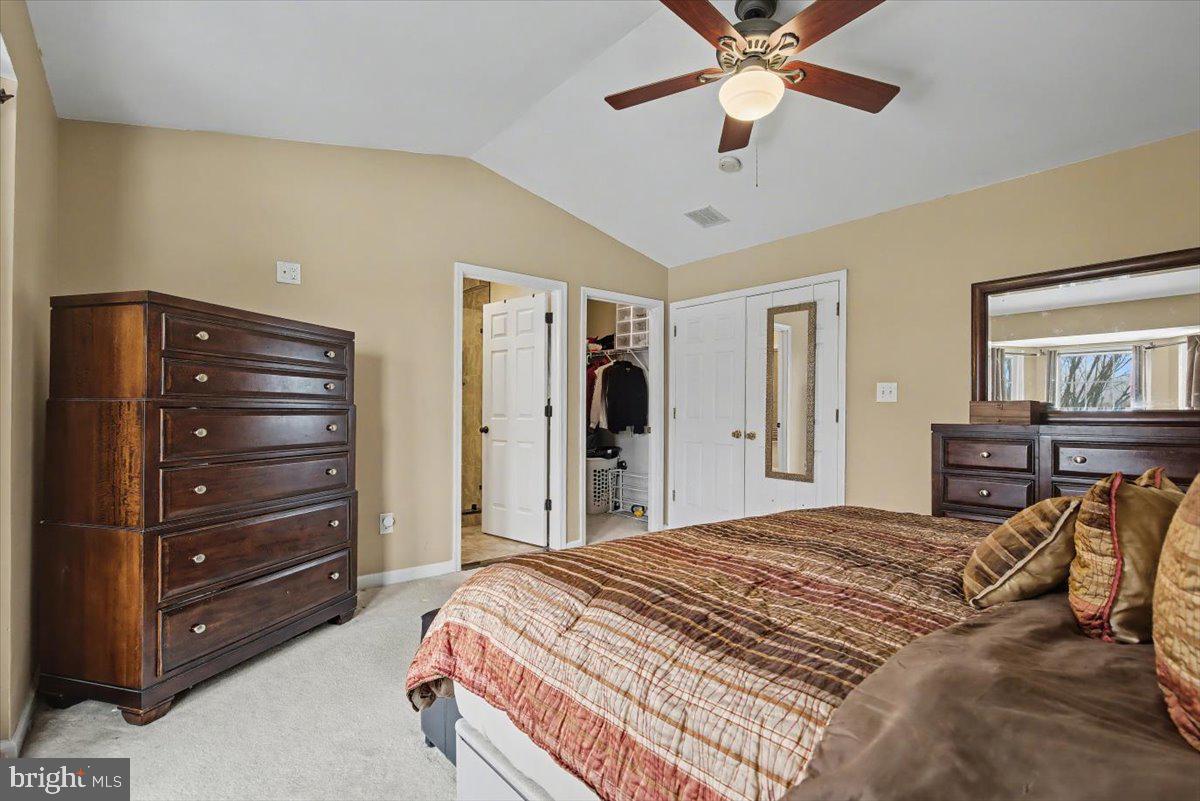 HUNT CLUB - Residential