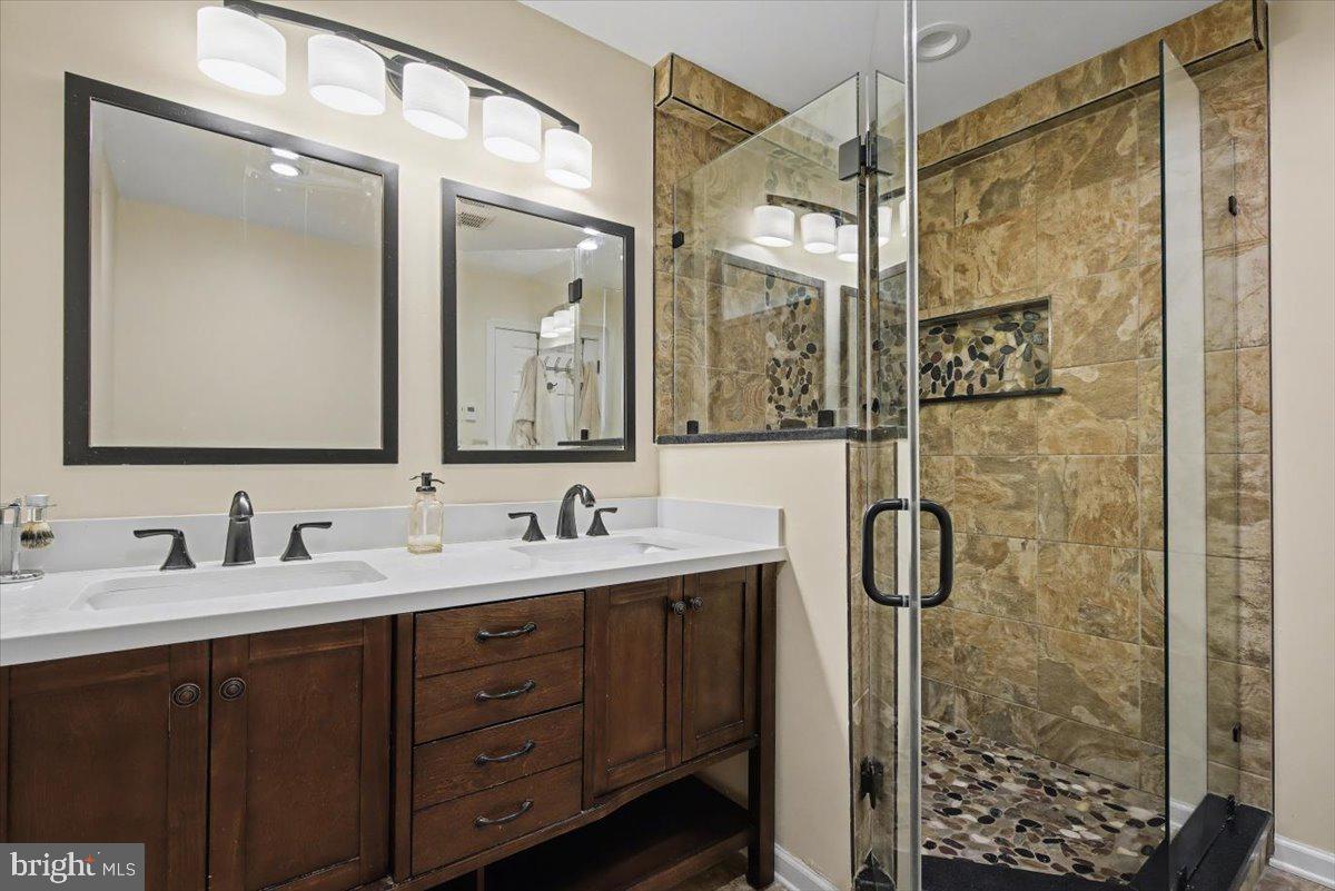 HUNT CLUB - Residential