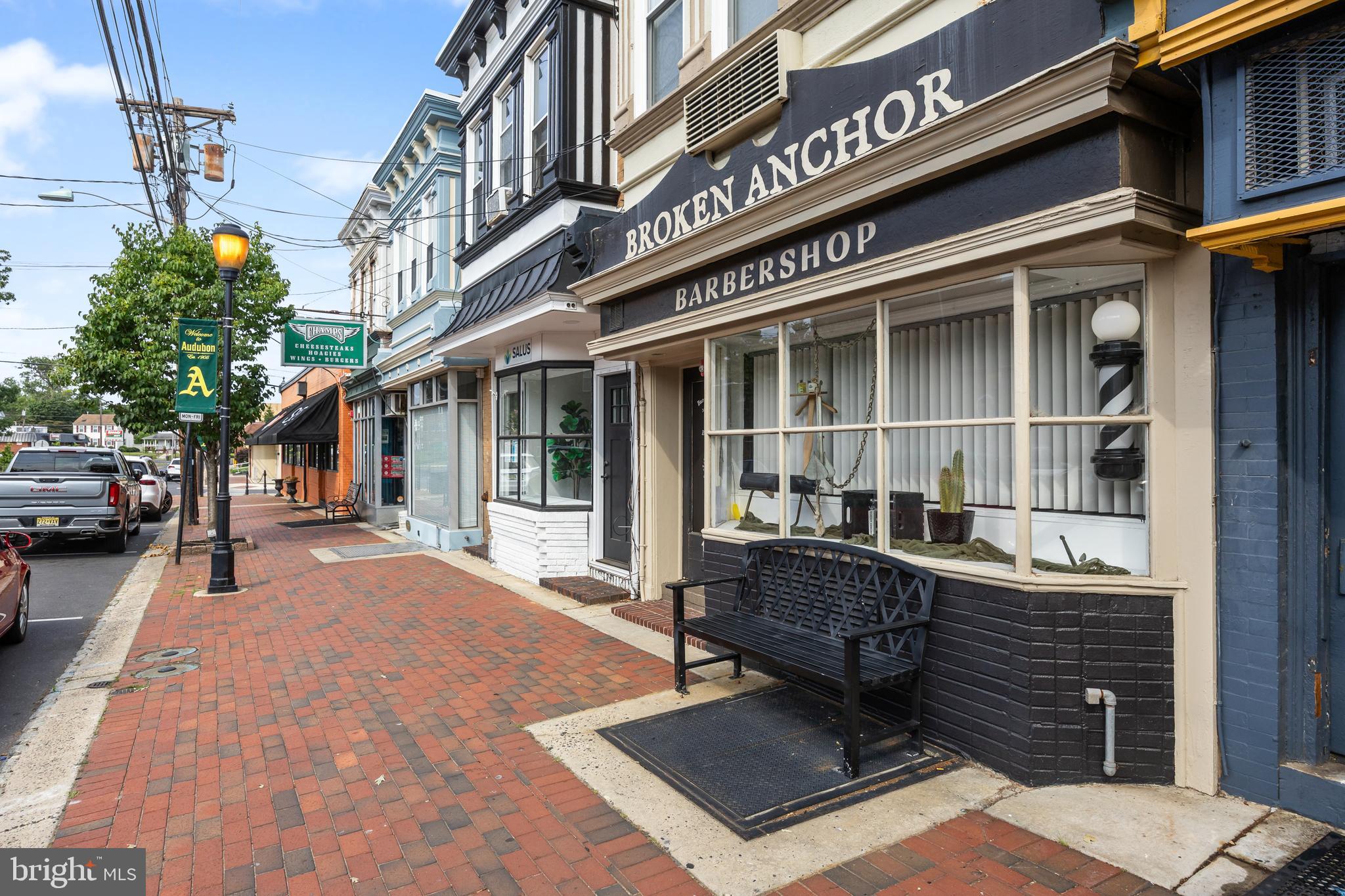 117 W MERCHANT STREET