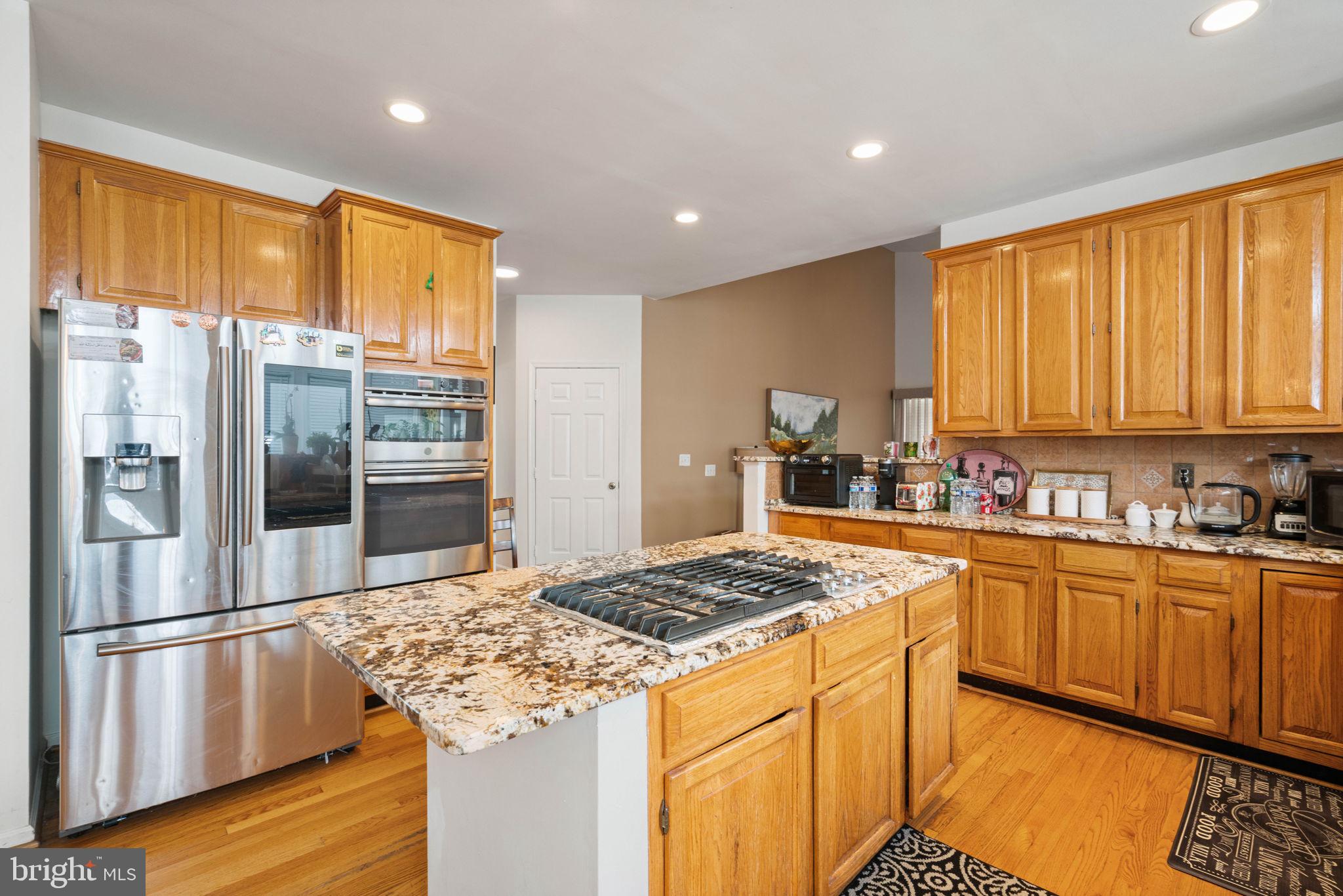 WHISPERWOOD - Residential