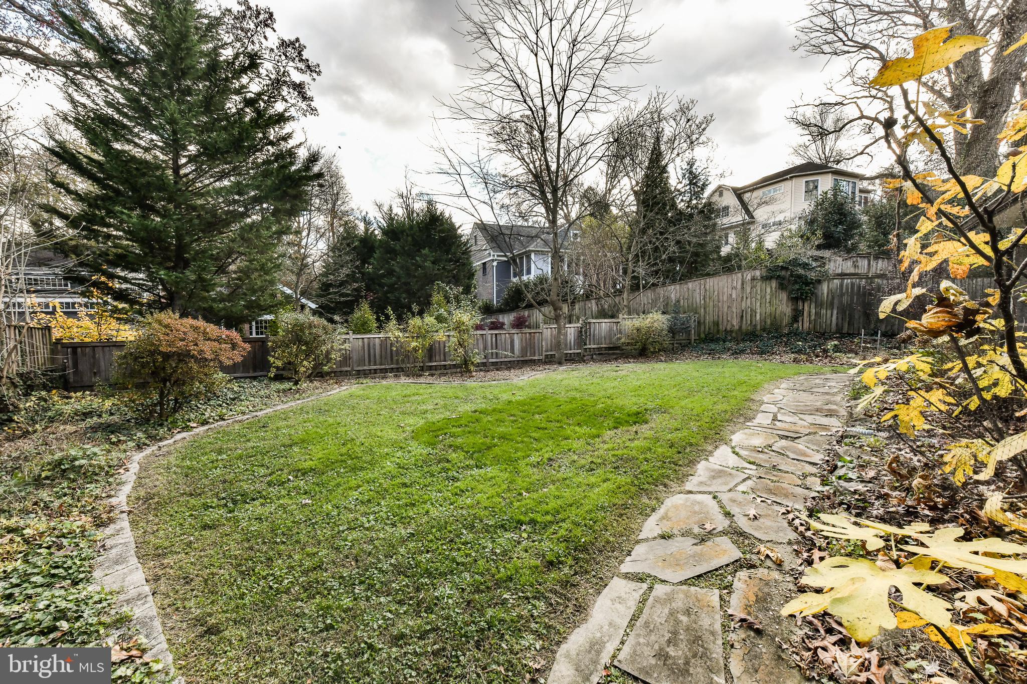 LEE HEIGHTS - Residential Lease