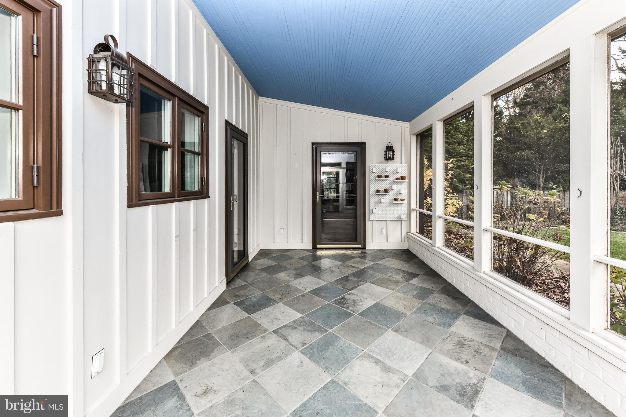 LEE HEIGHTS - Residential Lease