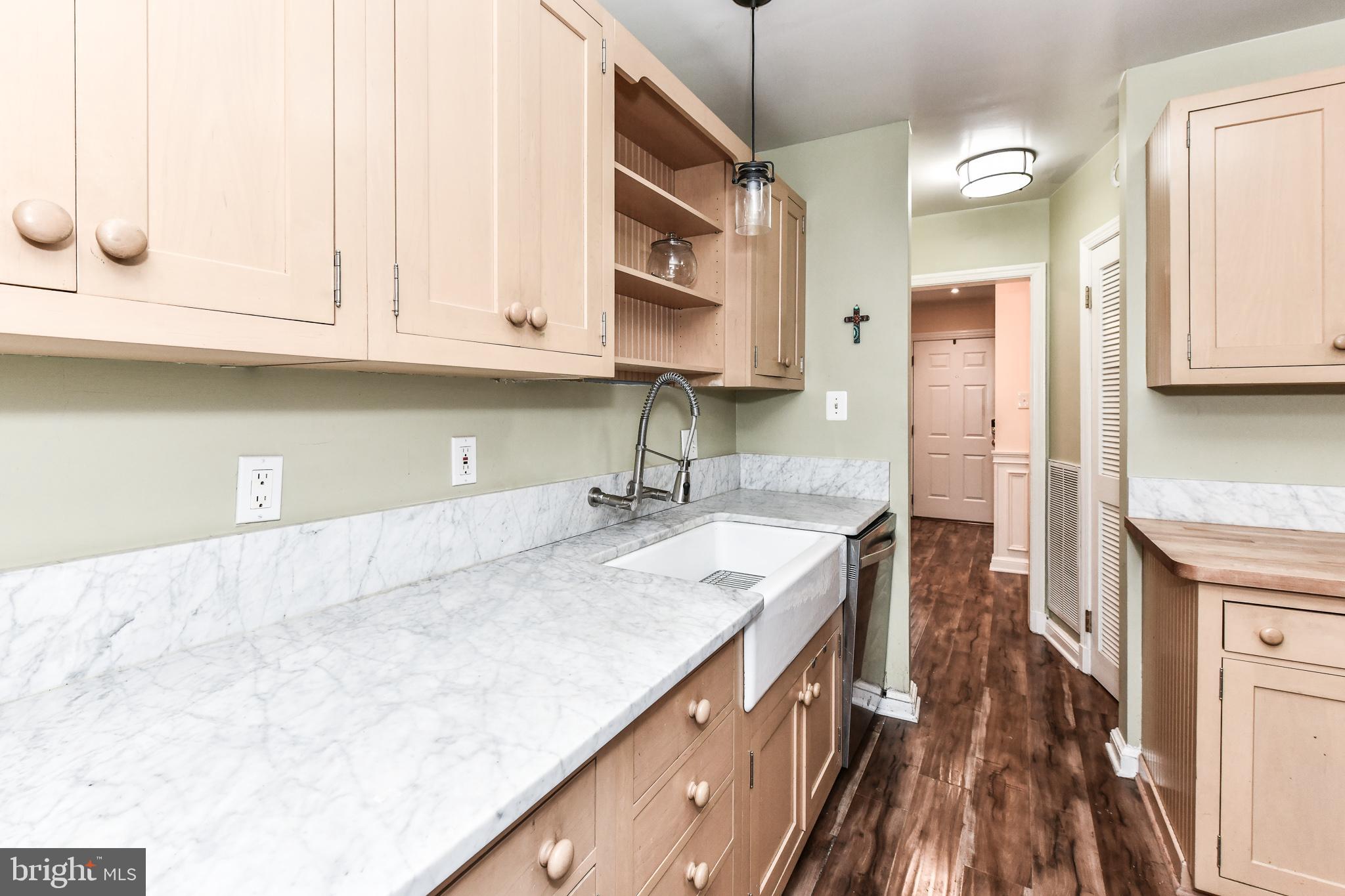 LEE HEIGHTS - Residential Lease