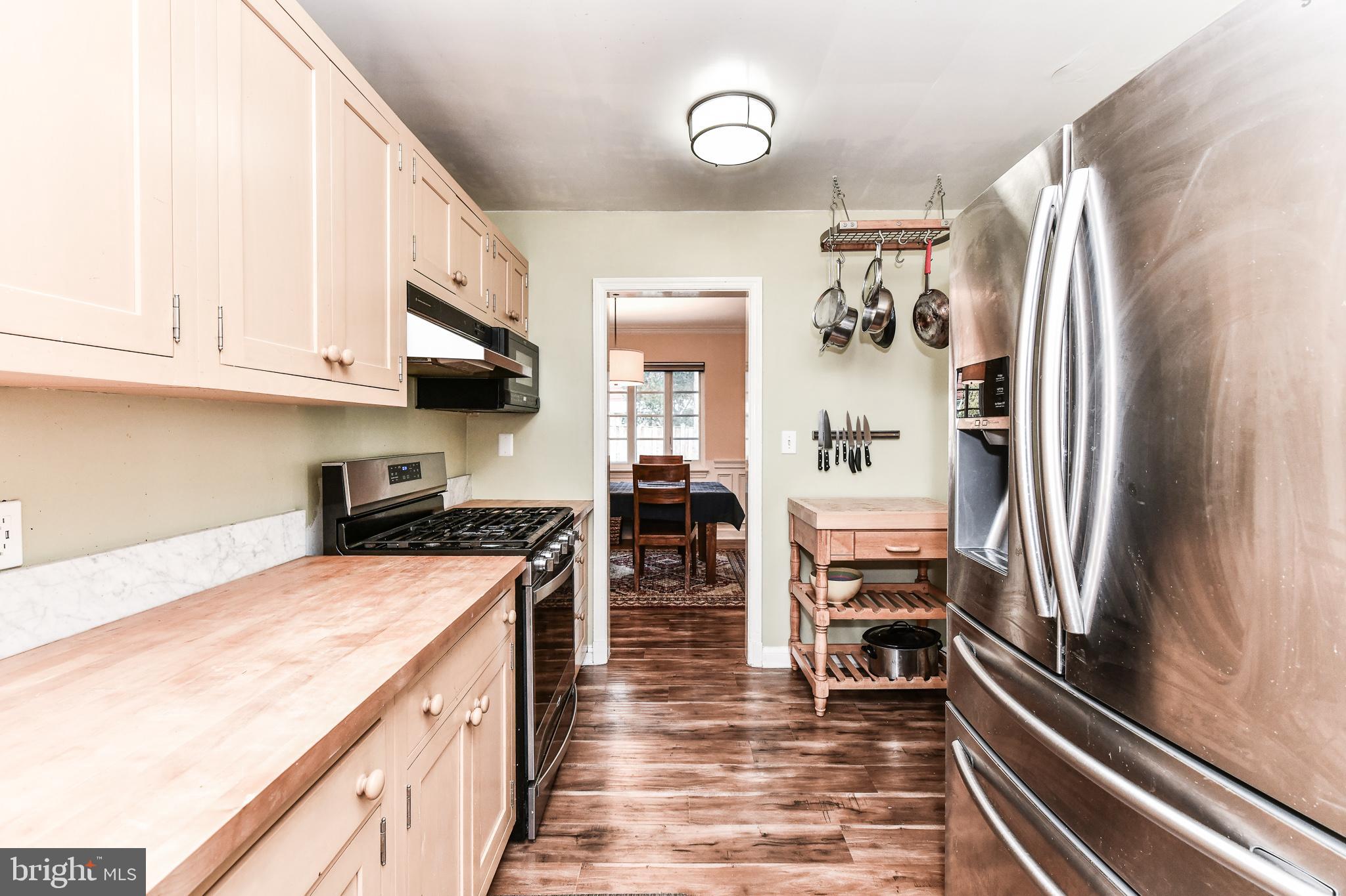 LEE HEIGHTS - Residential Lease