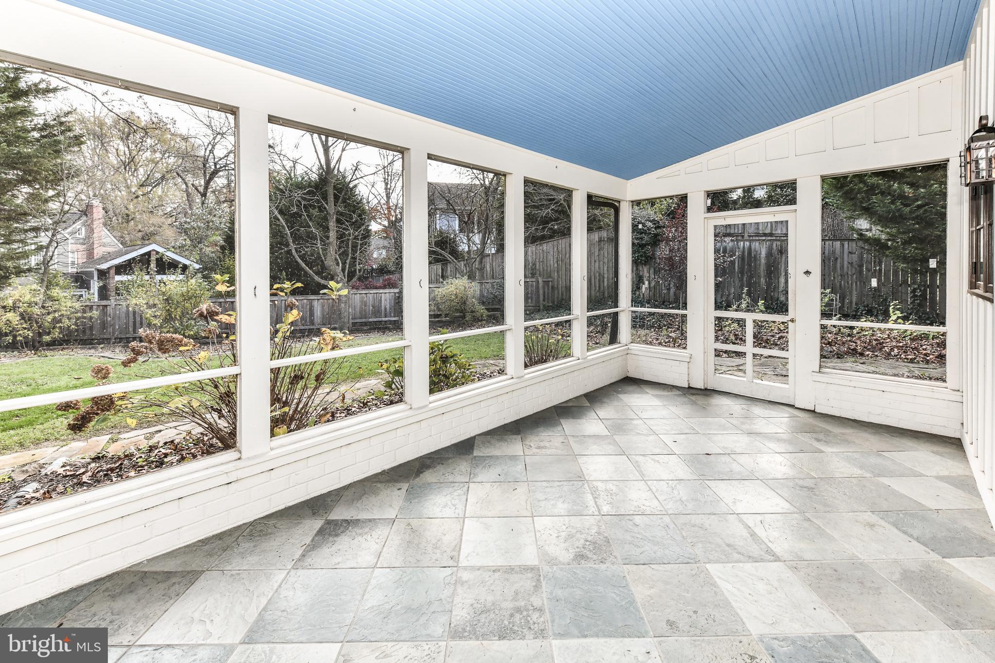 LEE HEIGHTS - Residential Lease