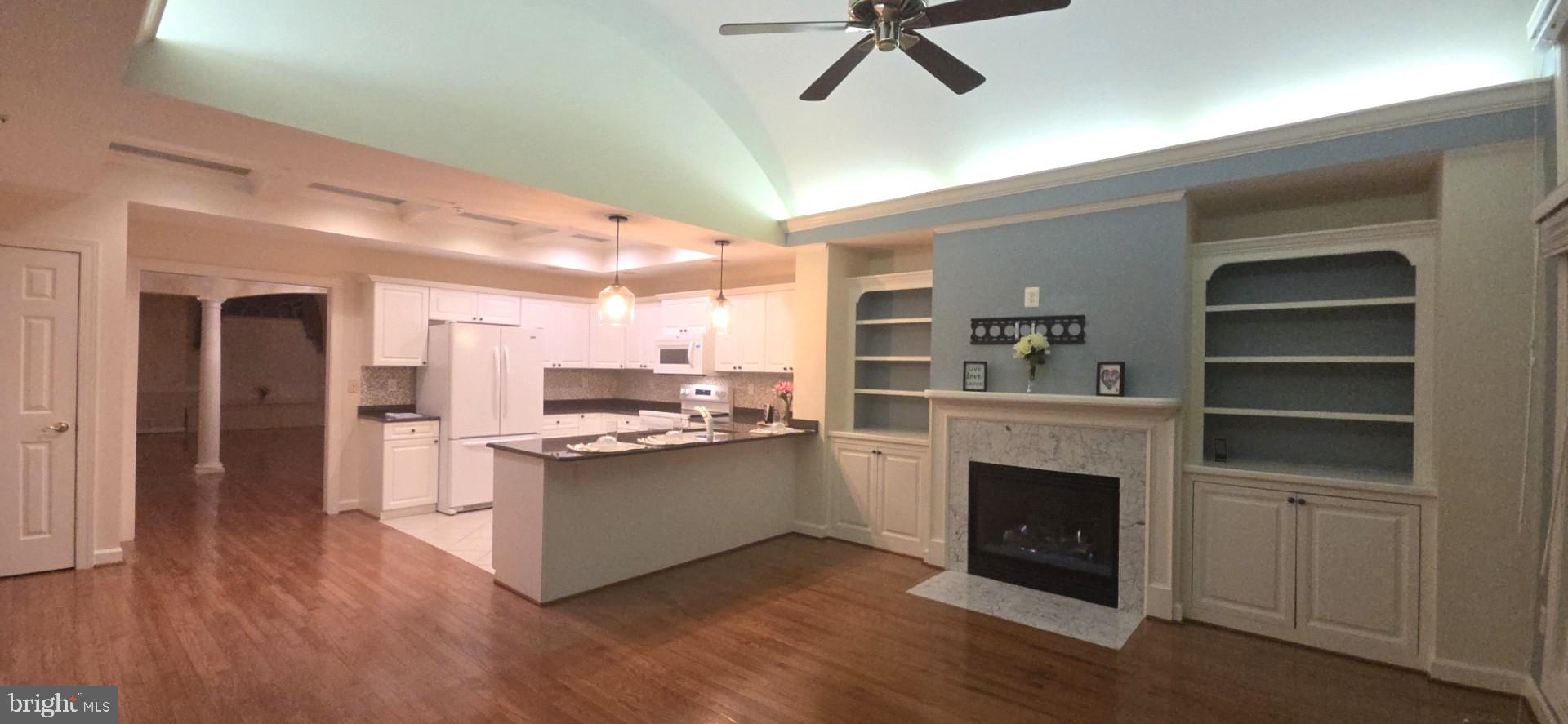 BARRINGTON - Residential