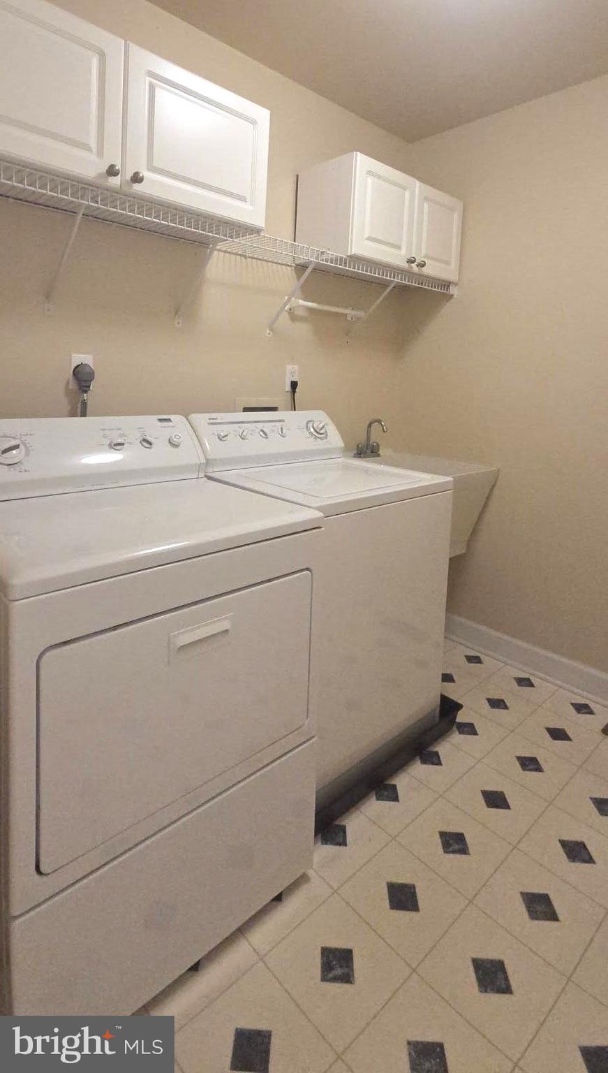 BARRINGTON - Residential