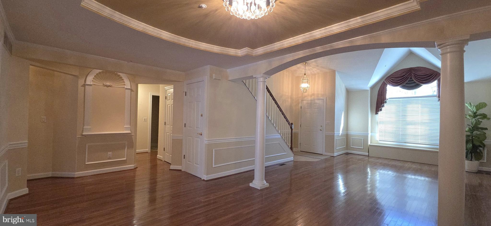 BARRINGTON - Residential