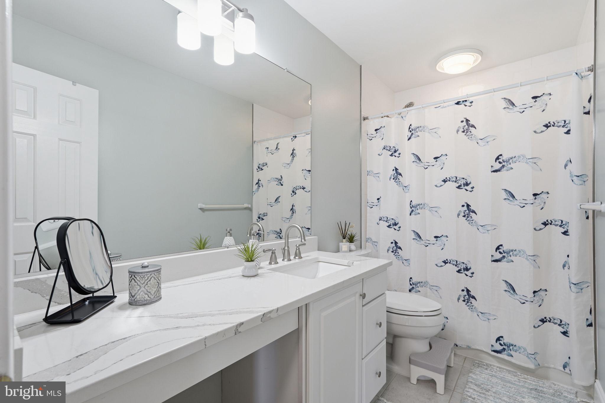 GOSHEN OAKS - Residential