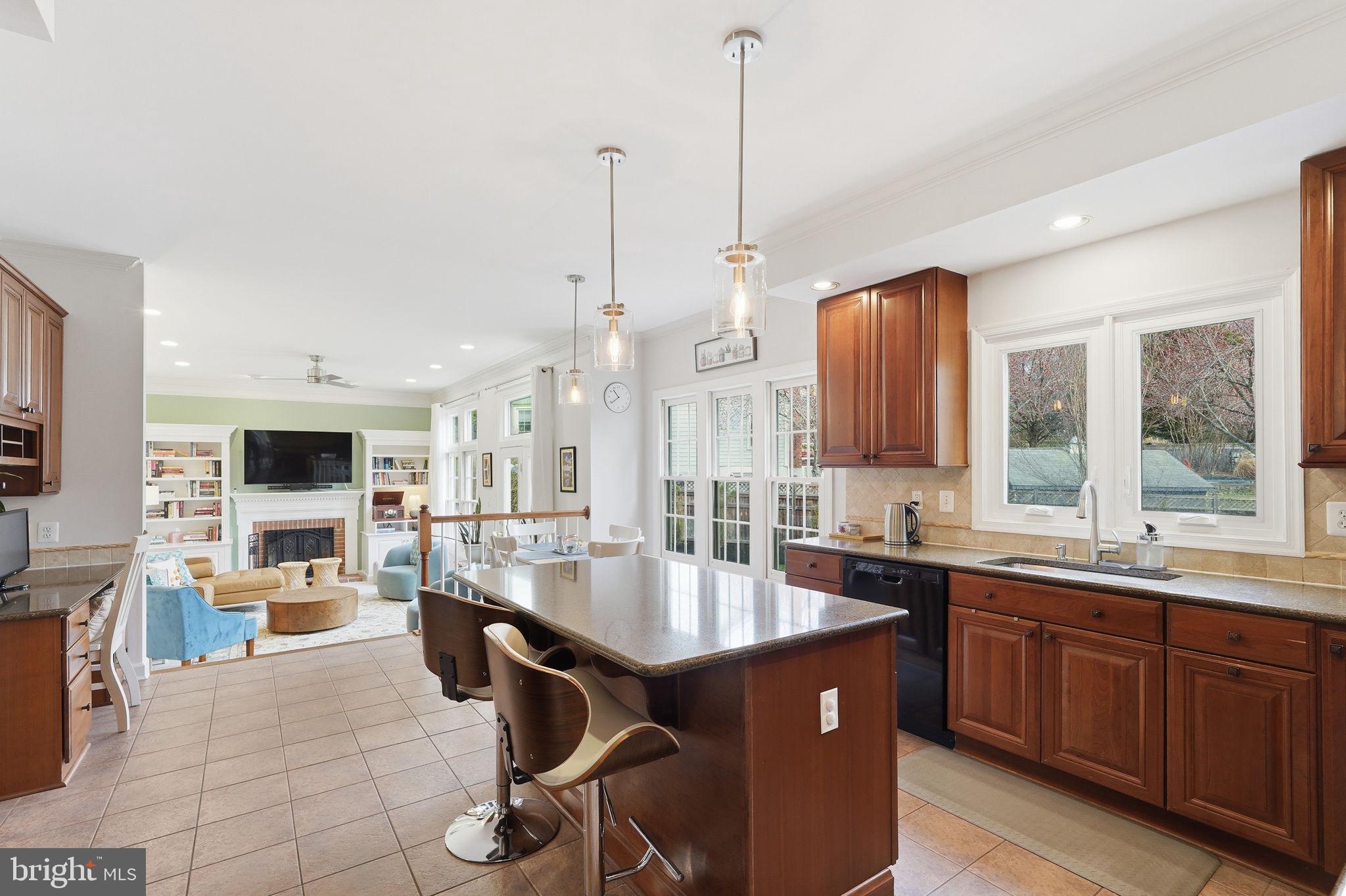 GOSHEN OAKS - Residential