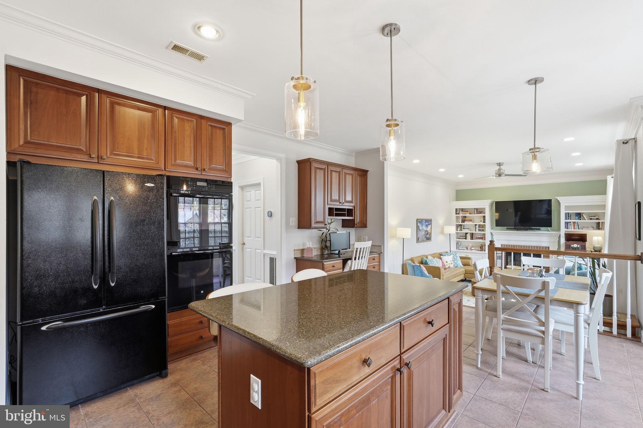 GOSHEN OAKS - Residential