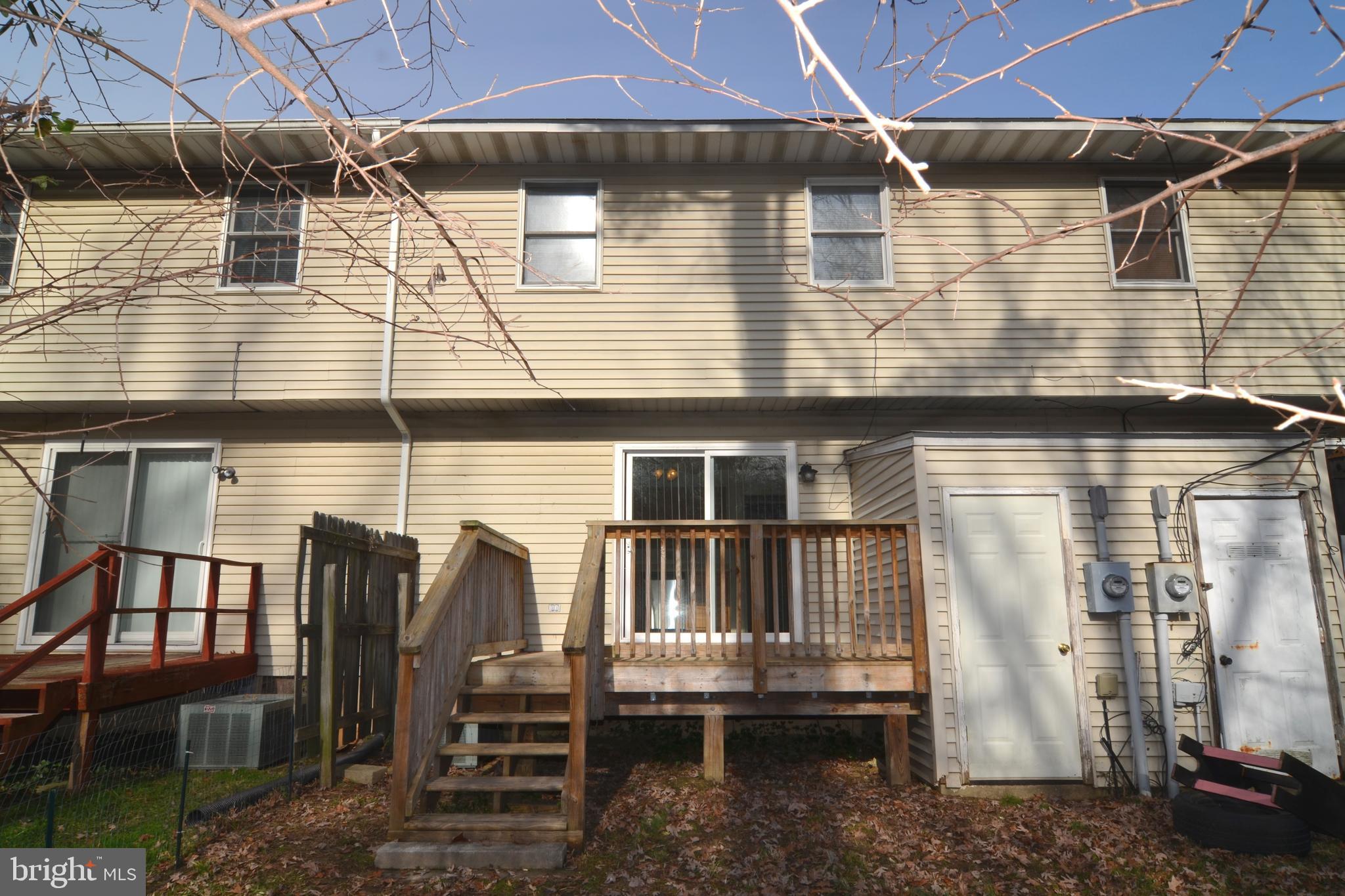 SPRING VALLEY - Residential Lease